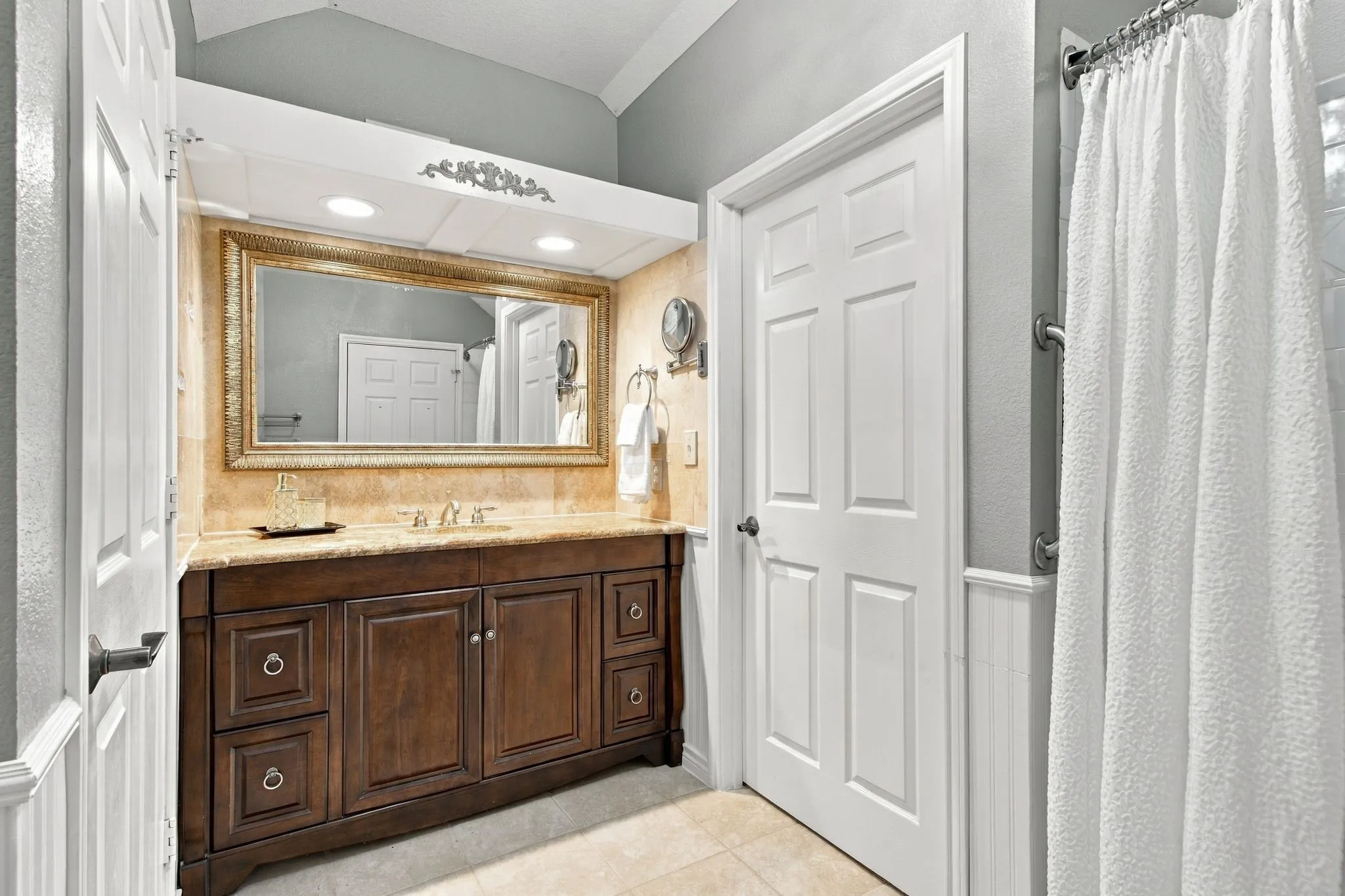 Secondary Primary Bedroom or Bonus Room has large walk-in closet plus huge linen closet.