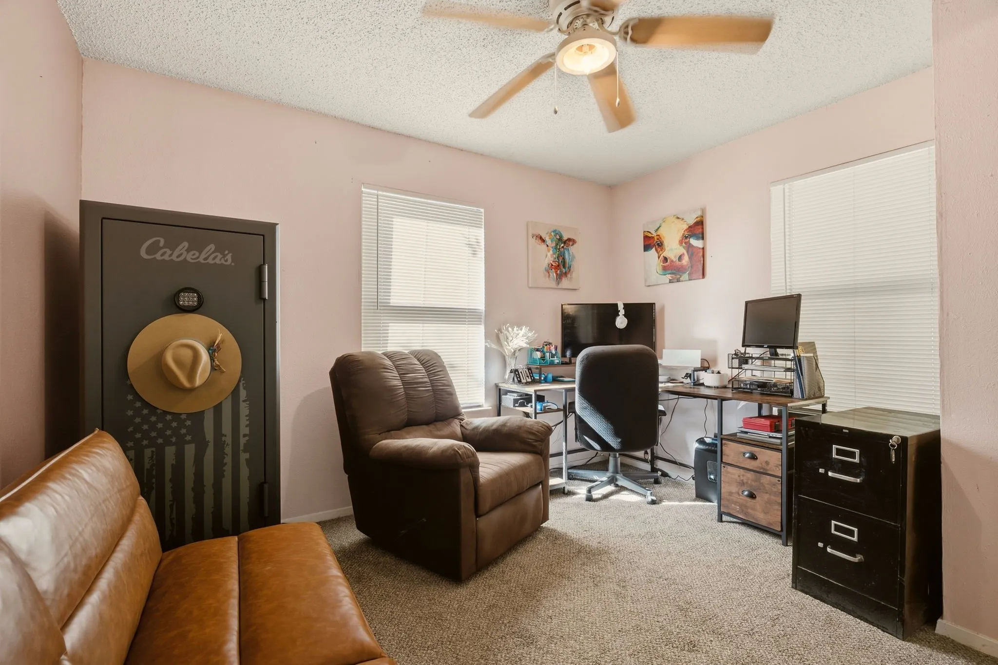 Single Family Residence For Sale in Grayson County , 58 Wolf Front Road, Van Alstyne, Texas 75495, 3 Bedroom, 1 Bathroom, 1 Garage spaces, 1,056 Sqft, built in 1983, mls#21389771, Real Estate Agent in Van Alstyne, Homes For Sale in Grayson county, Homes For Sale in Van Alstyne, Realtor in Van Alstyne Texas, Real Estate Brokerage Independent Realty Texas, Luminita Cordes Realtor