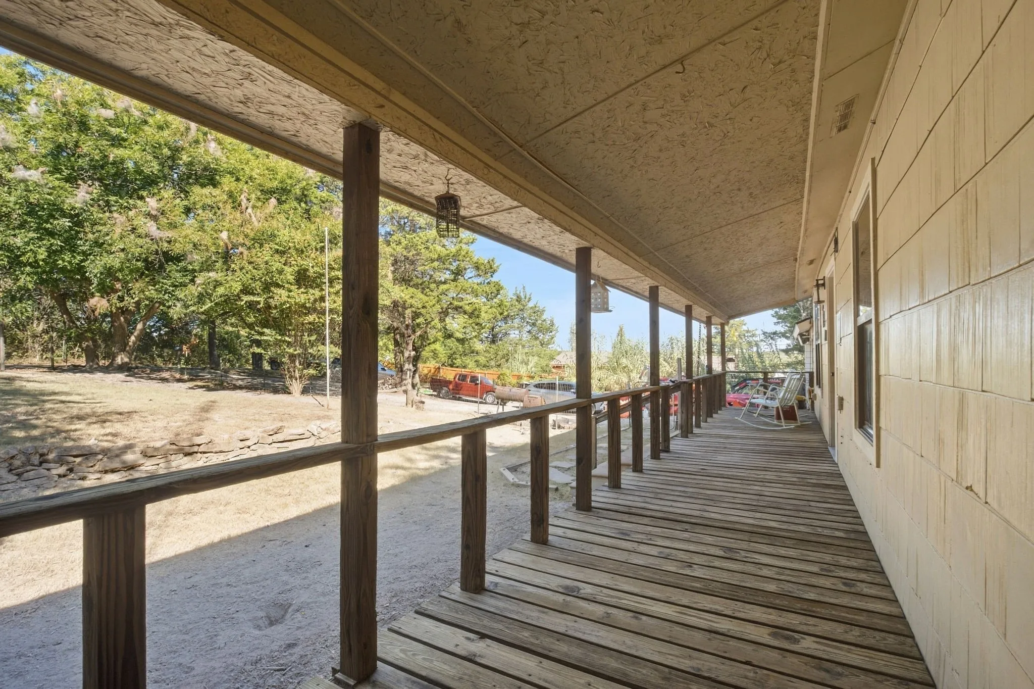 Single Family Residence For Sale in Grayson County , 58 Wolf Front Road, Van Alstyne, Texas 75495, 3 Bedroom, 1 Bathroom, 1 Garage spaces, 1,056 Sqft, built in 1983, mls#21389771, Real Estate Agent in Van Alstyne, Homes For Sale in Grayson county, Homes For Sale in Van Alstyne, Realtor in Van Alstyne Texas, Real Estate Brokerage Independent Realty Texas, Luminita Cordes Realtor