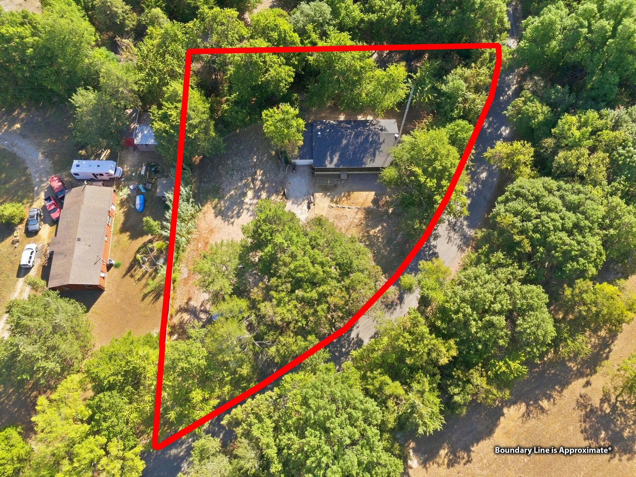 Single Family Residence For Sale in Grayson County , 58 Wolf Front Road, Van Alstyne, Texas 75495, 3 Bedroom, 1 Bathroom, 1 Garage spaces, 1,056 Sqft, built in 1983, mls#21389771, Real Estate Agent in Van Alstyne, Homes For Sale in Grayson county, Homes For Sale in Van Alstyne, Realtor in Van Alstyne Texas, Real Estate Brokerage Independent Realty Texas, Luminita Cordes Realtor