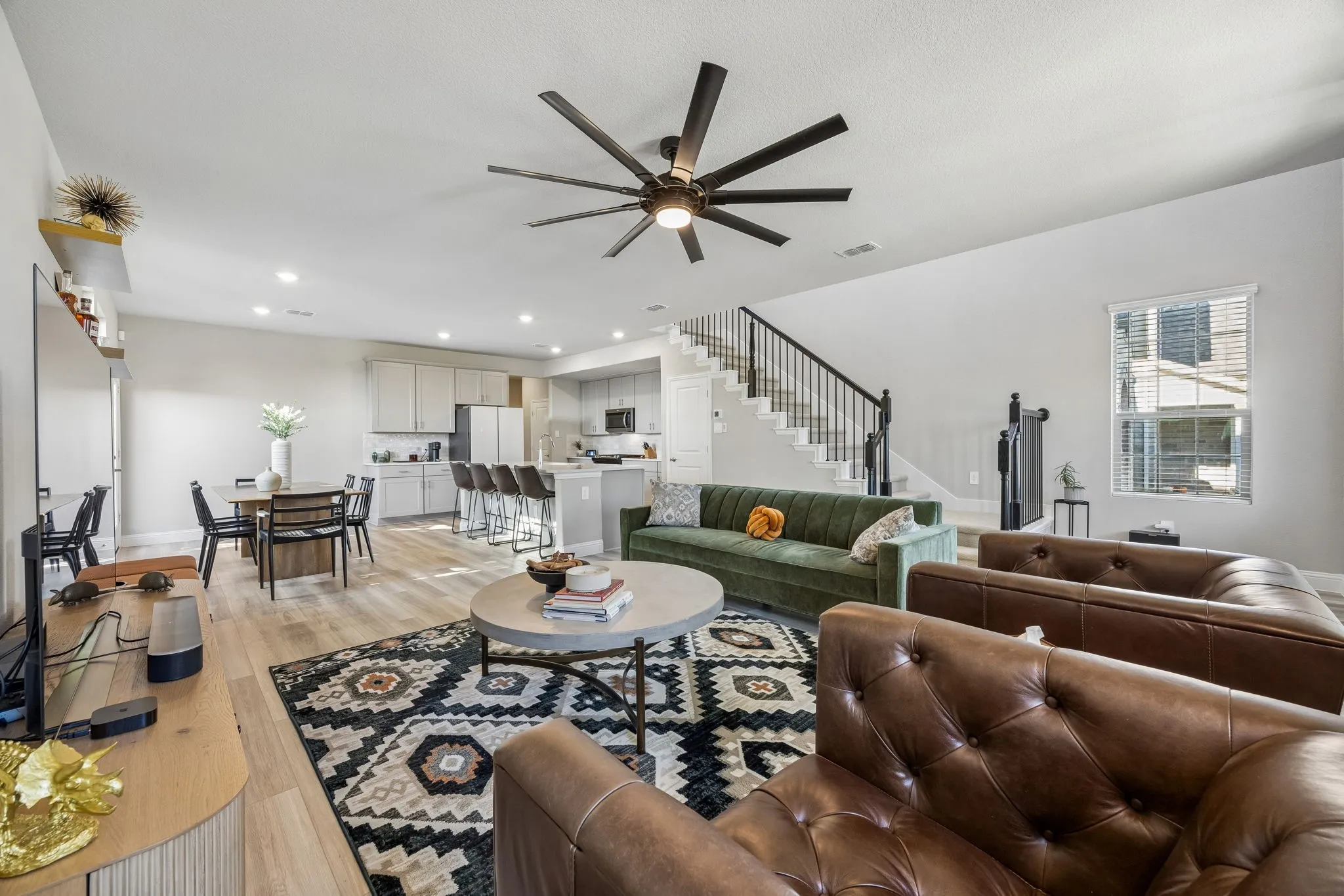Single Family Residence For Sale in Denton County , 2673 Kings Canyon Mews, Corinth, Texas 76210, 4 Bedroom, 3 Bathroom, 2 Garage spaces, 2,476 Sqft, built in 2023, mls#21390013, Real Estate Agent in Corinth, Homes For Sale in Denton county, Homes For Sale in Corinth, Realtor in Corinth Texas, Real Estate Brokerage Independent Realty Texas, Luminita Cordes Realtor