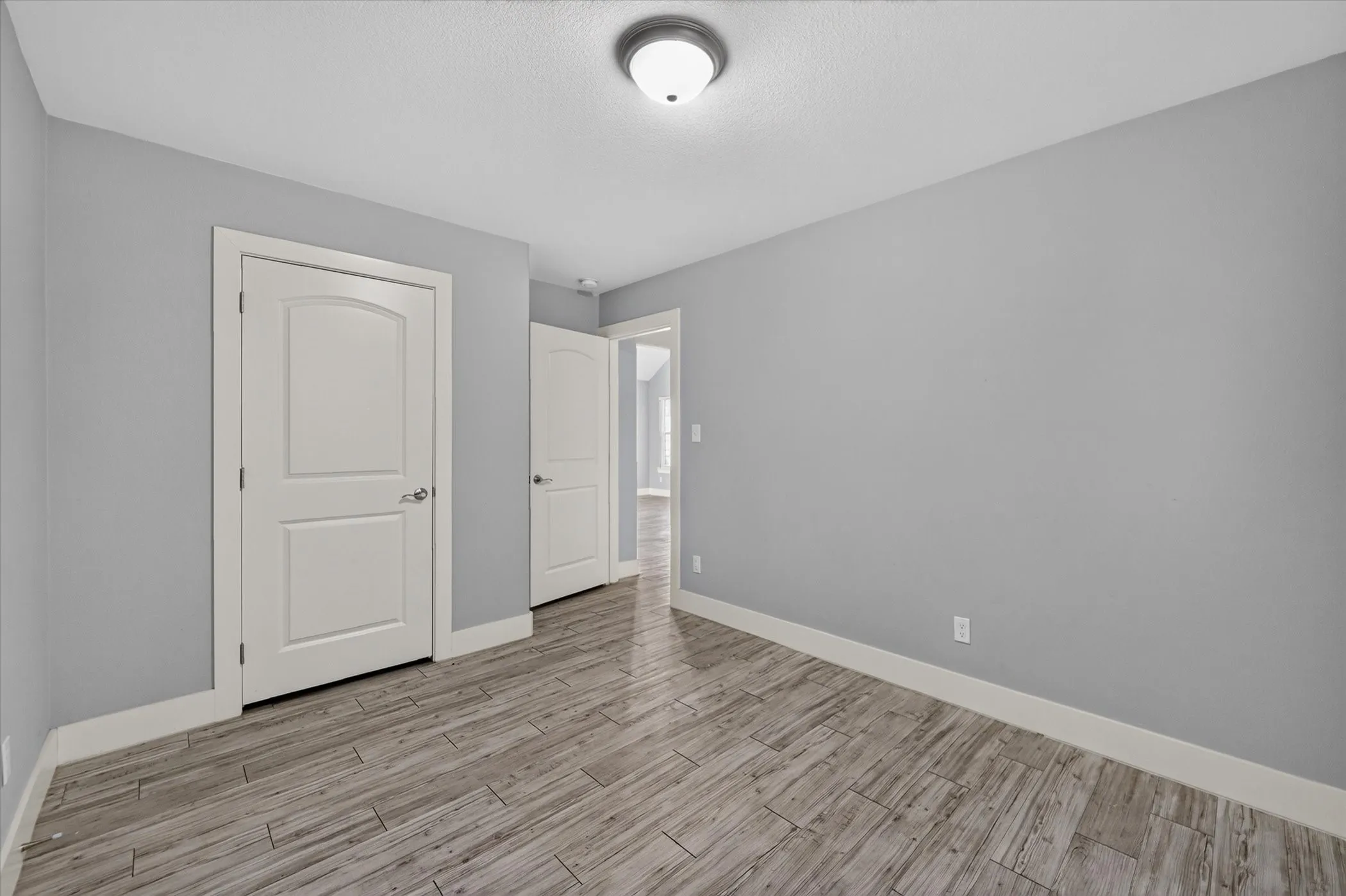 Single Family Residence For Rent in Grayson County , 430 W Morgan Street, Denison, Texas 75020, 3 Bedroom, 2 Bathroom, 2 Garage spaces, 1,407 Sqft, built in 2020, mls#21389830, Real Estate Agent in Denison, Homes For Rent in Grayson county, Homes For Rent in Denison, Realtor in Denison Texas, Real Estate Brokerage Independent Realty Texas, Luminita Cordes Realtor