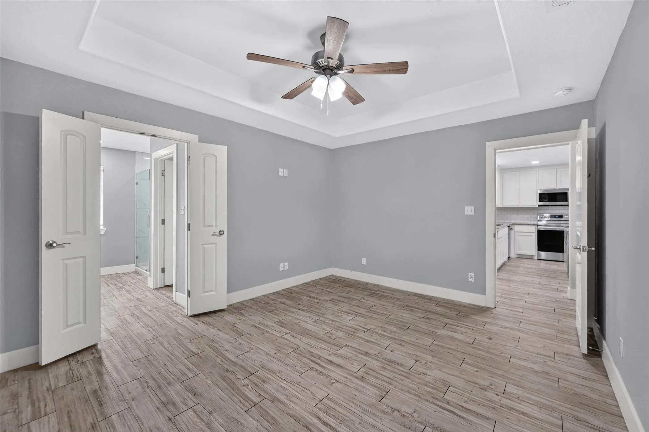 Single Family Residence For Rent in Grayson County , 430 W Morgan Street, Denison, Texas 75020, 3 Bedroom, 2 Bathroom, 2 Garage spaces, 1,407 Sqft, built in 2020, mls#21389830, Real Estate Agent in Denison, Homes For Rent in Grayson county, Homes For Rent in Denison, Realtor in Denison Texas, Real Estate Brokerage Independent Realty Texas, Luminita Cordes Realtor