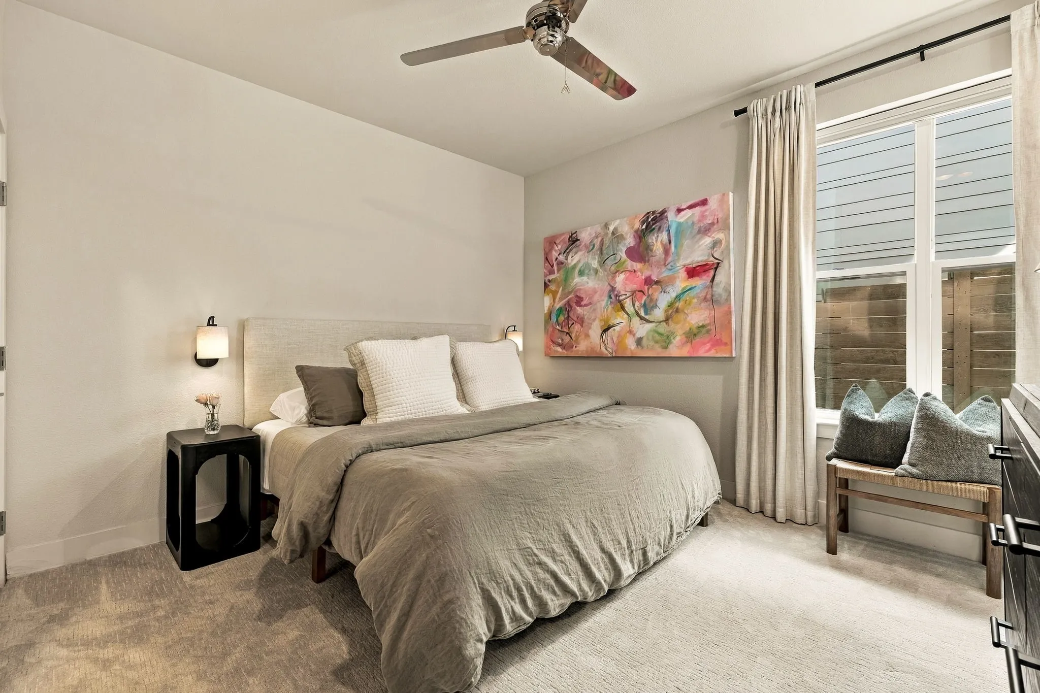 Townhouse For Sale in Dallas County , 2472 Thatcher Drive, Dallas, Texas 75206, 3 Bedroom, 4 Bathroom, 2 Garage spaces, 2,015 Sqft, built in 2014, mls#21389345, Real Estate Agent in Dallas, Homes For Sale in Dallas county, Homes For Sale in Dallas, Realtor in Dallas Texas, Real Estate Brokerage Independent Realty Texas, Luminita Cordes Realtor