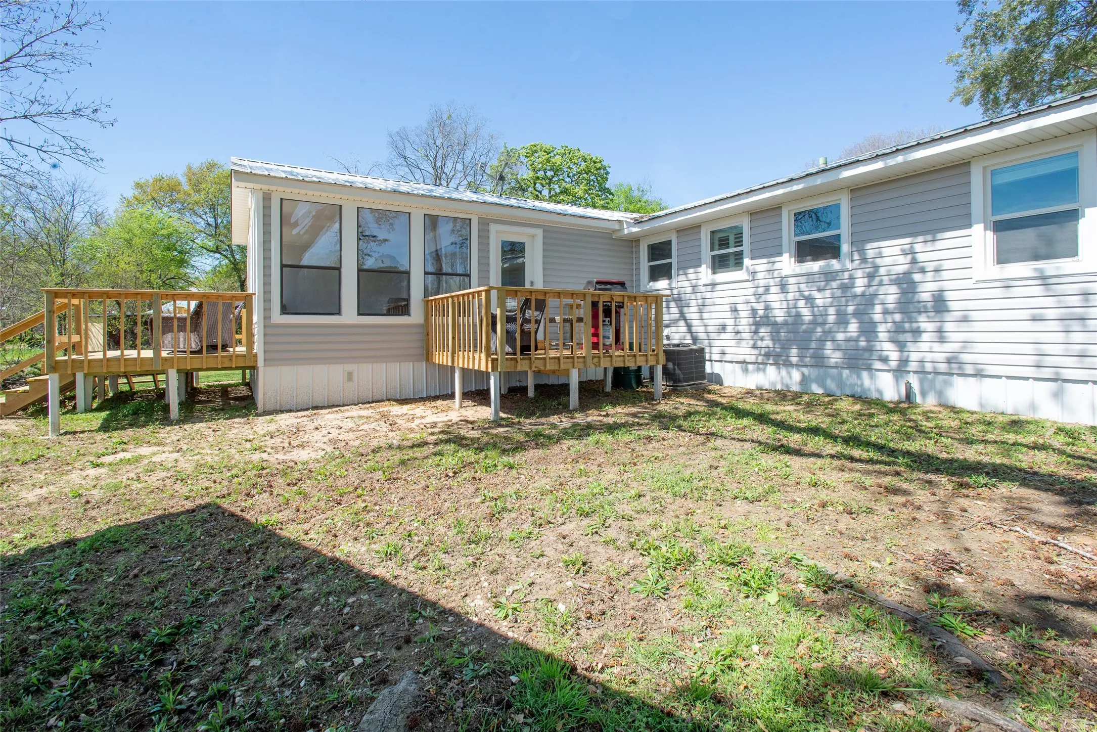 Single Family Residence For Sale in Henderson County , 117 Joy Lane, Gun Barrel City, Texas 75156, 3 Bedroom, 2 Bathroom, Garage spaces, 1,630 Sqft, built in 0, mls#21390175, Real Estate Agent in Gun Barrel City, Homes For Sale in Henderson county, Homes For Sale in Gun Barrel City, Realtor in Gun Barrel City Texas, Real Estate Brokerage Independent Realty Texas, Luminita Cordes Realtor