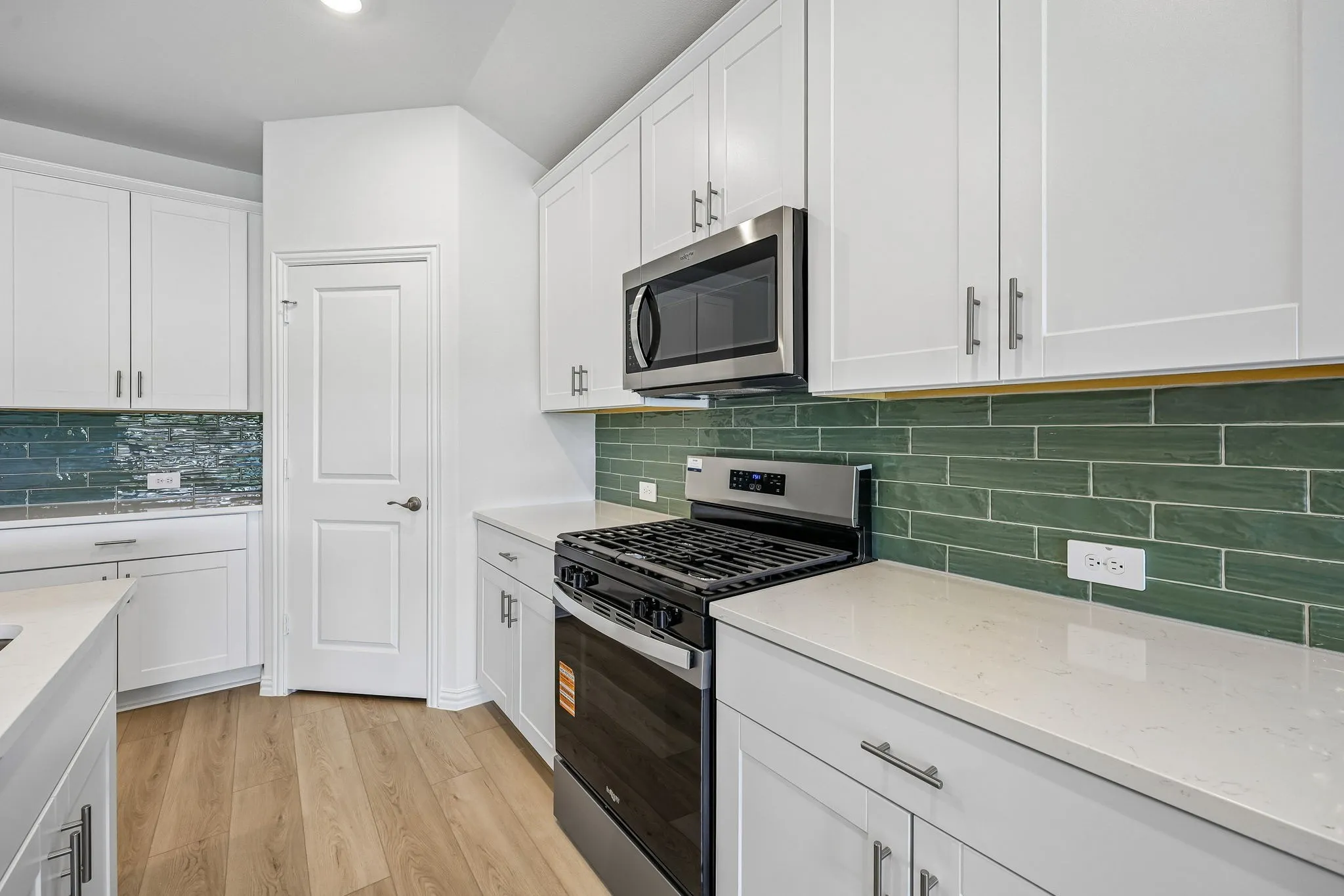 Photo is not of the actual home, but is an inspirational photo of builder’s model home and may depict options, furnishings, and/or decorator features that are not included.