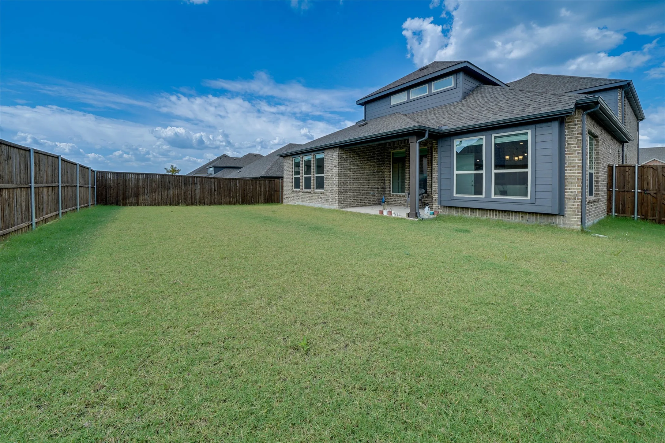 Single Family Residence For Rent in Rockwall County , 707 Gatecrest Drive, Fate, Texas 75087, 4 Bedroom, 3 Bathroom, 2 Garage spaces, 3,450 Sqft, built in 2023, mls#21390227, Real Estate Agent in Fate, Homes For Rent in Rockwall county, Homes For Rent in Fate, Realtor in Fate Texas, Real Estate Brokerage Independent Realty Texas, Luminita Cordes Realtor