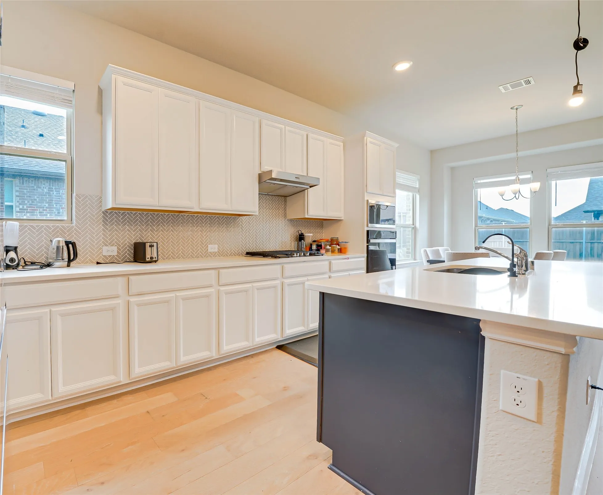 Single Family Residence For Rent in Rockwall County , 707 Gatecrest Drive, Fate, Texas 75087, 4 Bedroom, 3 Bathroom, 2 Garage spaces, 3,450 Sqft, built in 2023, mls#21390227, Real Estate Agent in Fate, Homes For Rent in Rockwall county, Homes For Rent in Fate, Realtor in Fate Texas, Real Estate Brokerage Independent Realty Texas, Luminita Cordes Realtor