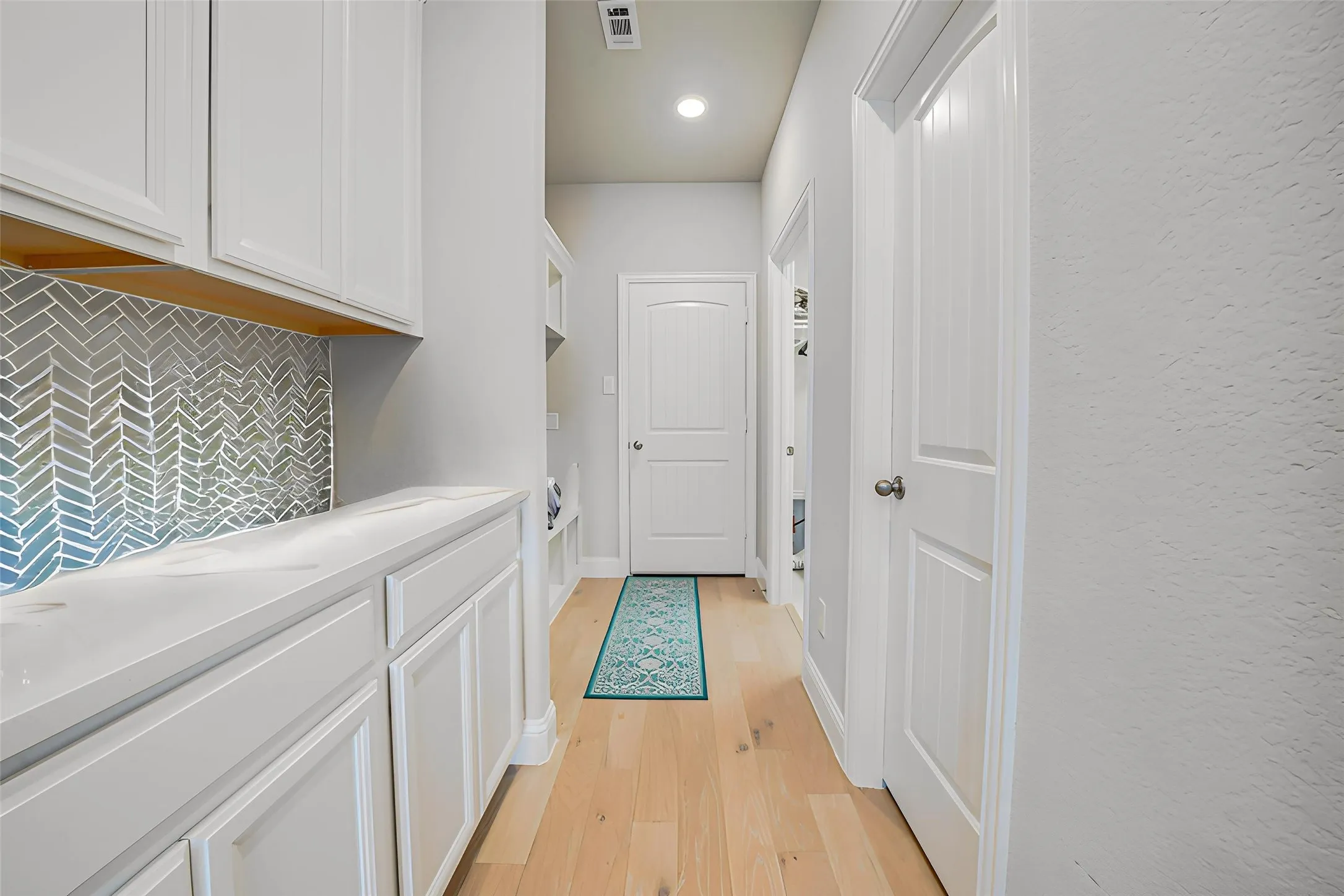 Single Family Residence For Rent in Rockwall County , 707 Gatecrest Drive, Fate, Texas 75087, 4 Bedroom, 3 Bathroom, 2 Garage spaces, 3,450 Sqft, built in 2023, mls#21390227, Real Estate Agent in Fate, Homes For Rent in Rockwall county, Homes For Rent in Fate, Realtor in Fate Texas, Real Estate Brokerage Independent Realty Texas, Luminita Cordes Realtor