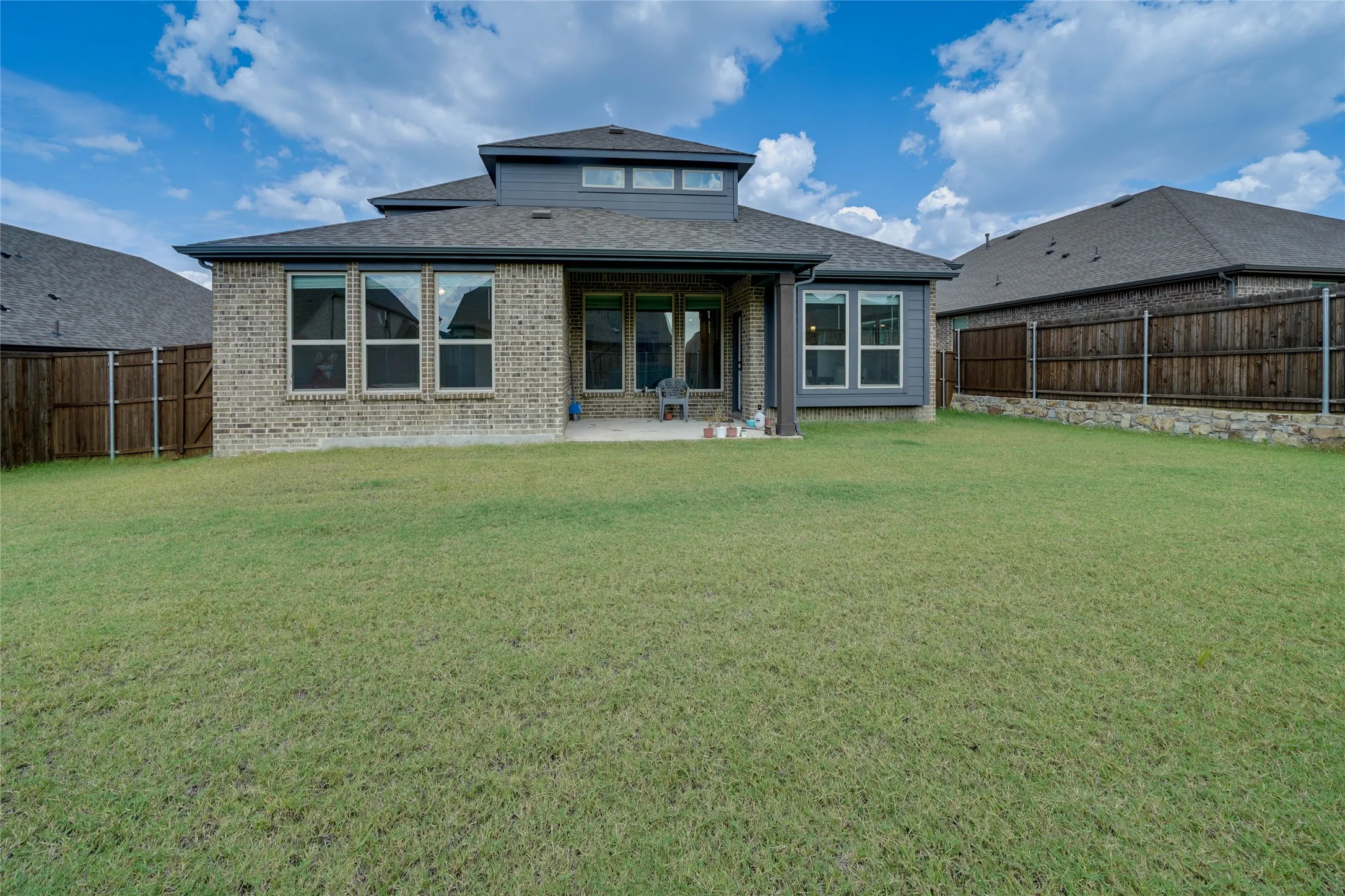 Single Family Residence For Rent in Rockwall County , 707 Gatecrest Drive, Fate, Texas 75087, 4 Bedroom, 3 Bathroom, 2 Garage spaces, 3,450 Sqft, built in 2023, mls#21390227, Real Estate Agent in Fate, Homes For Rent in Rockwall county, Homes For Rent in Fate, Realtor in Fate Texas, Real Estate Brokerage Independent Realty Texas, Luminita Cordes Realtor