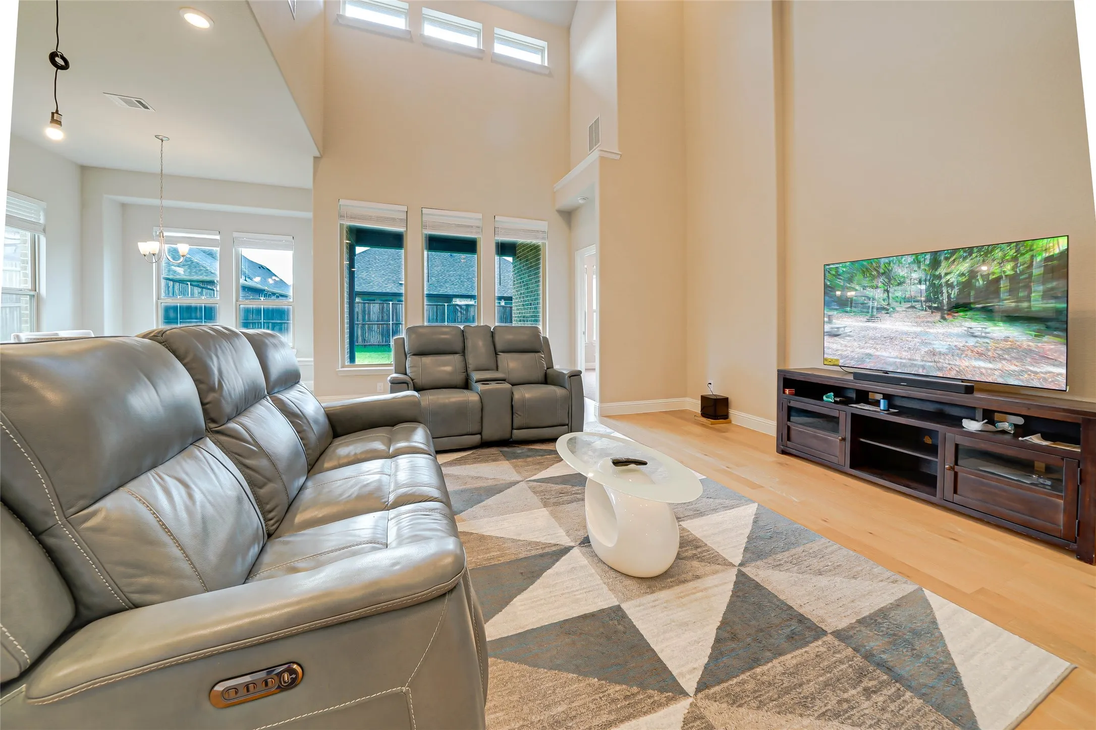 Single Family Residence For Rent in Rockwall County , 707 Gatecrest Drive, Fate, Texas 75087, 4 Bedroom, 3 Bathroom, 2 Garage spaces, 3,450 Sqft, built in 2023, mls#21390227, Real Estate Agent in Fate, Homes For Rent in Rockwall county, Homes For Rent in Fate, Realtor in Fate Texas, Real Estate Brokerage Independent Realty Texas, Luminita Cordes Realtor