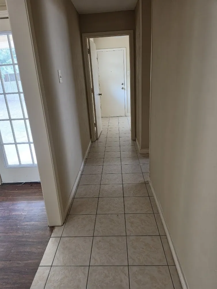 Single Family Residence For Sale in Collin County , 2308 Cliffside Drive, Plano, Texas 75023, 4 Bedroom, 3 Bathroom, 2 Garage spaces, 2,376 Sqft, built in 1979, mls#21390272, Real Estate Agent in Plano, Homes For Sale in Collin county, Homes For Sale in Plano, Realtor in Plano Texas, Real Estate Brokerage Independent Realty Texas, Luminita Cordes Realtor