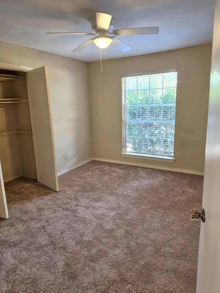 Single Family Residence For Sale in Collin County , 2308 Cliffside Drive, Plano, Texas 75023, 4 Bedroom, 3 Bathroom, 2 Garage spaces, 2,376 Sqft, built in 1979, mls#21390272, Real Estate Agent in Plano, Homes For Sale in Collin county, Homes For Sale in Plano, Realtor in Plano Texas, Real Estate Brokerage Independent Realty Texas, Luminita Cordes Realtor