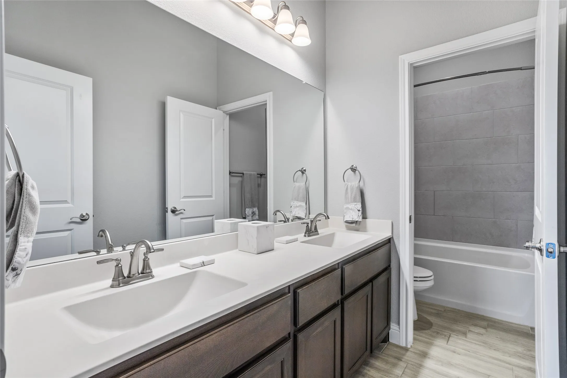 Single Family Residence For Rent in Denton County , 15086 Brazoria Drive, Frisco, Texas 75033, 4 Bedroom, 2 Bathroom, 2 Garage spaces, 2,257 Sqft, built in 2020, mls#21389356, Real Estate Agent in Frisco, Homes For Rent in Denton county, Homes For Rent in Frisco, Realtor in Frisco Texas, Real Estate Brokerage Independent Realty Texas, Luminita Cordes Realtor