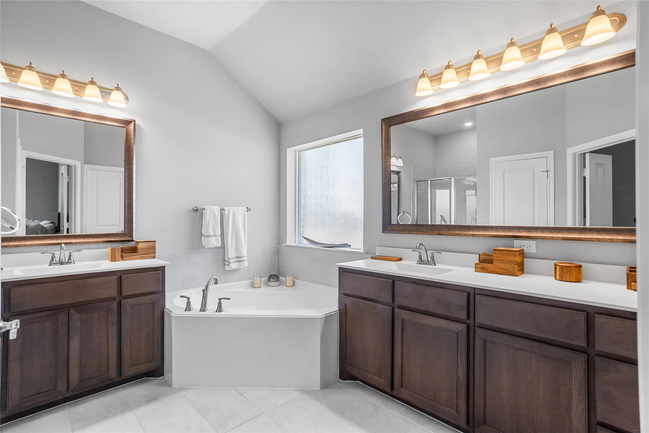 Single Family Residence For Rent in Denton County , 15086 Brazoria Drive, Frisco, Texas 75033, 4 Bedroom, 2 Bathroom, 2 Garage spaces, 2,257 Sqft, built in 2020, mls#21389356, Real Estate Agent in Frisco, Homes For Rent in Denton county, Homes For Rent in Frisco, Realtor in Frisco Texas, Real Estate Brokerage Independent Realty Texas, Luminita Cordes Realtor