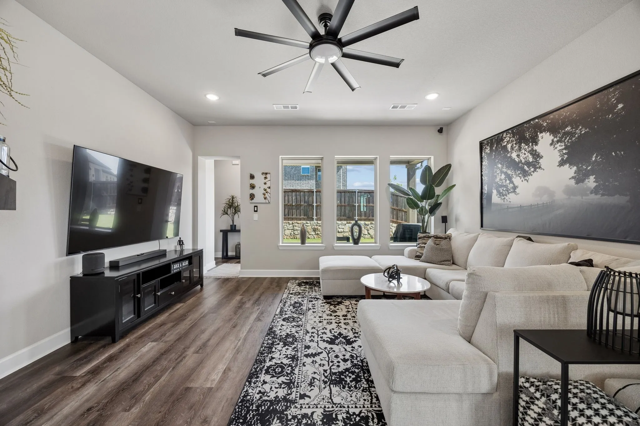 Single Family Residence For Sale in Denton County , 360 Foxthorne Way, Little Elm, Texas 75068, 3 Bedroom, 2 Bathroom, 2 Garage spaces, 2,200 Sqft, built in 2022, mls#21380638, Real Estate Agent in Little Elm, Homes For Sale in Denton county, Homes For Sale in Little Elm, Realtor in Little Elm Texas, Real Estate Brokerage Independent Realty Texas, Luminita Cordes Realtor