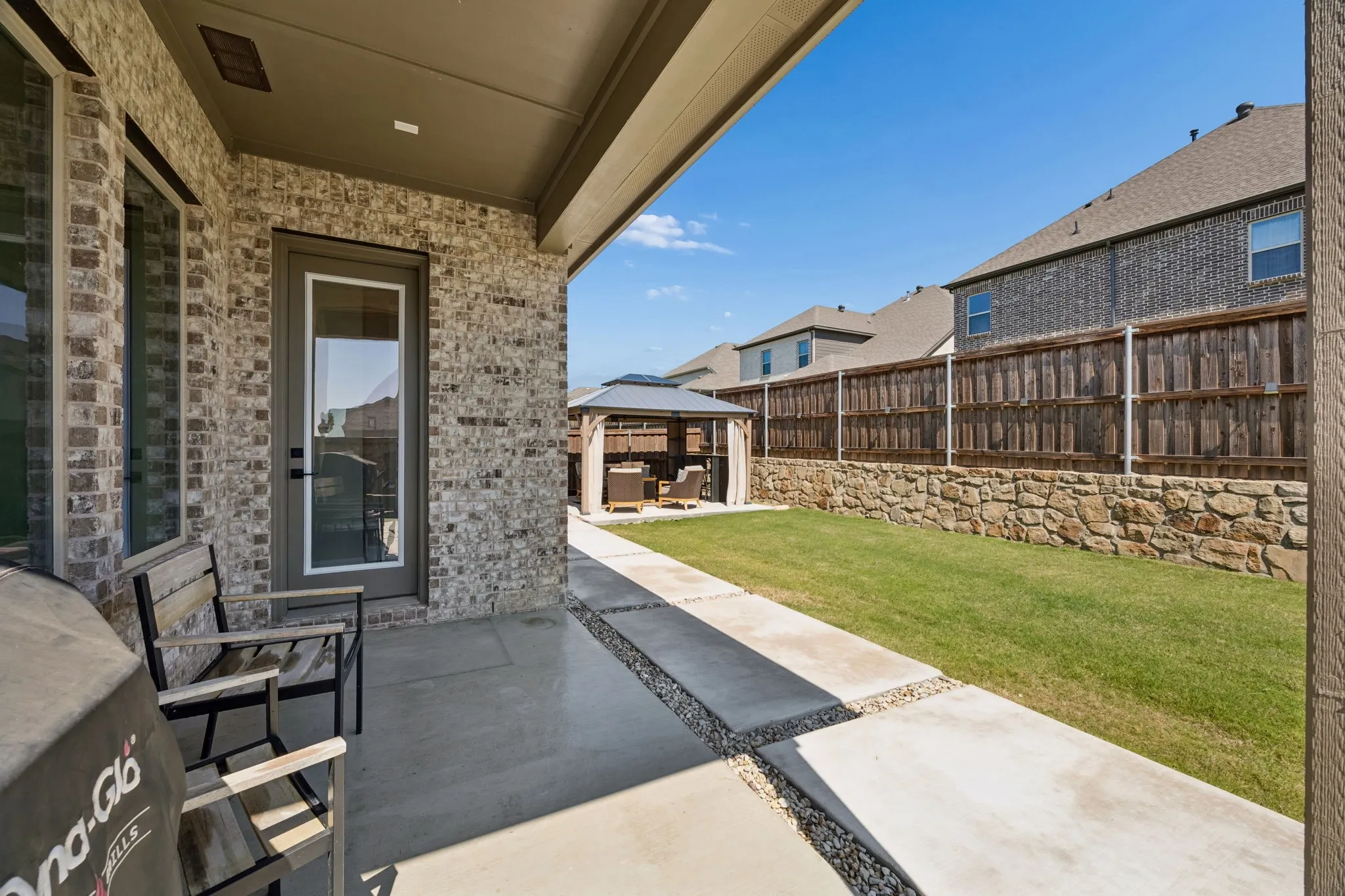 Single Family Residence For Sale in Denton County , 360 Foxthorne Way, Little Elm, Texas 75068, 3 Bedroom, 2 Bathroom, 2 Garage spaces, 2,200 Sqft, built in 2022, mls#21380638, Real Estate Agent in Little Elm, Homes For Sale in Denton county, Homes For Sale in Little Elm, Realtor in Little Elm Texas, Real Estate Brokerage Independent Realty Texas, Luminita Cordes Realtor