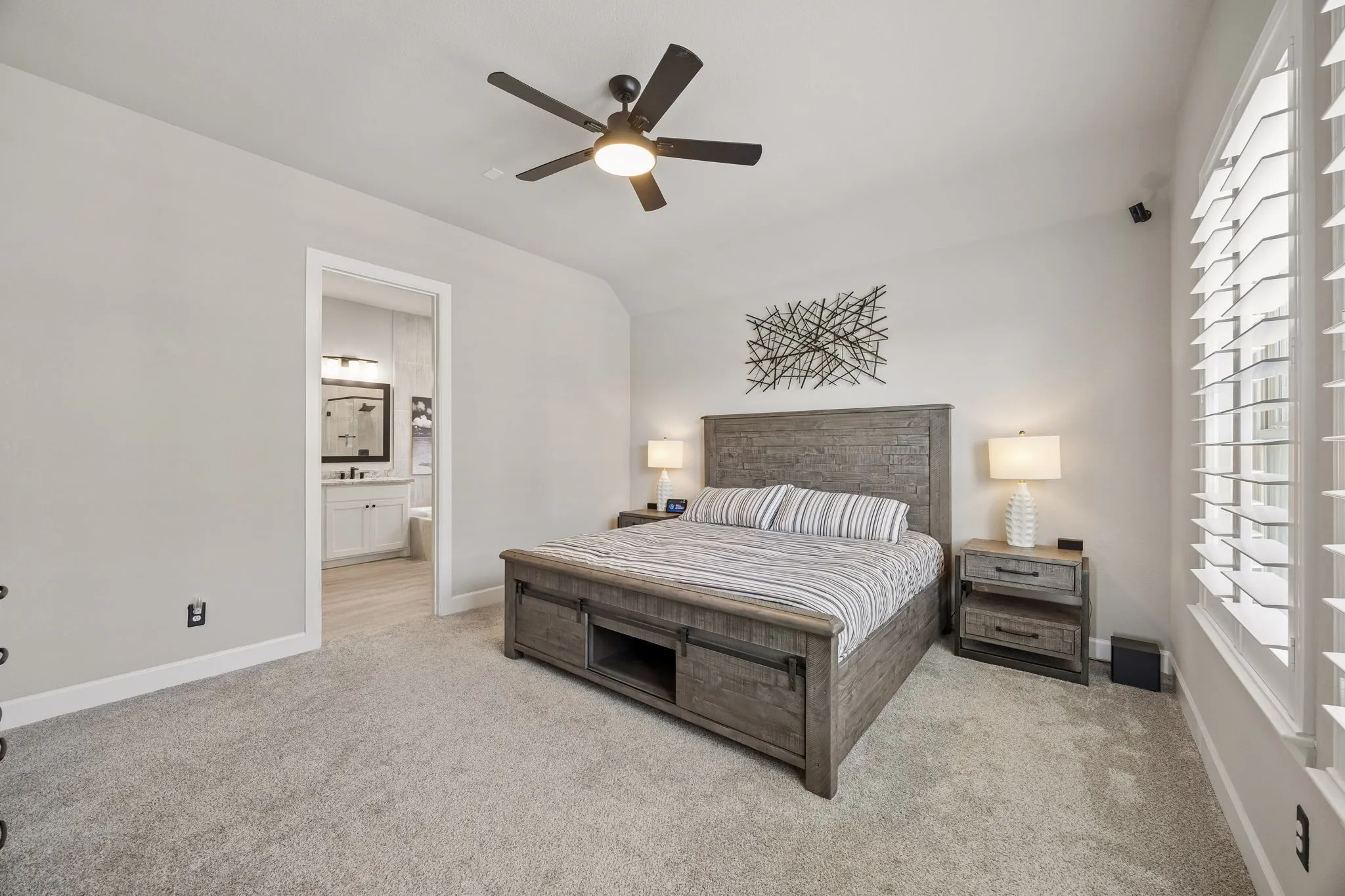 Single Family Residence For Sale in Denton County , 360 Foxthorne Way, Little Elm, Texas 75068, 3 Bedroom, 2 Bathroom, 2 Garage spaces, 2,200 Sqft, built in 2022, mls#21380638, Real Estate Agent in Little Elm, Homes For Sale in Denton county, Homes For Sale in Little Elm, Realtor in Little Elm Texas, Real Estate Brokerage Independent Realty Texas, Luminita Cordes Realtor