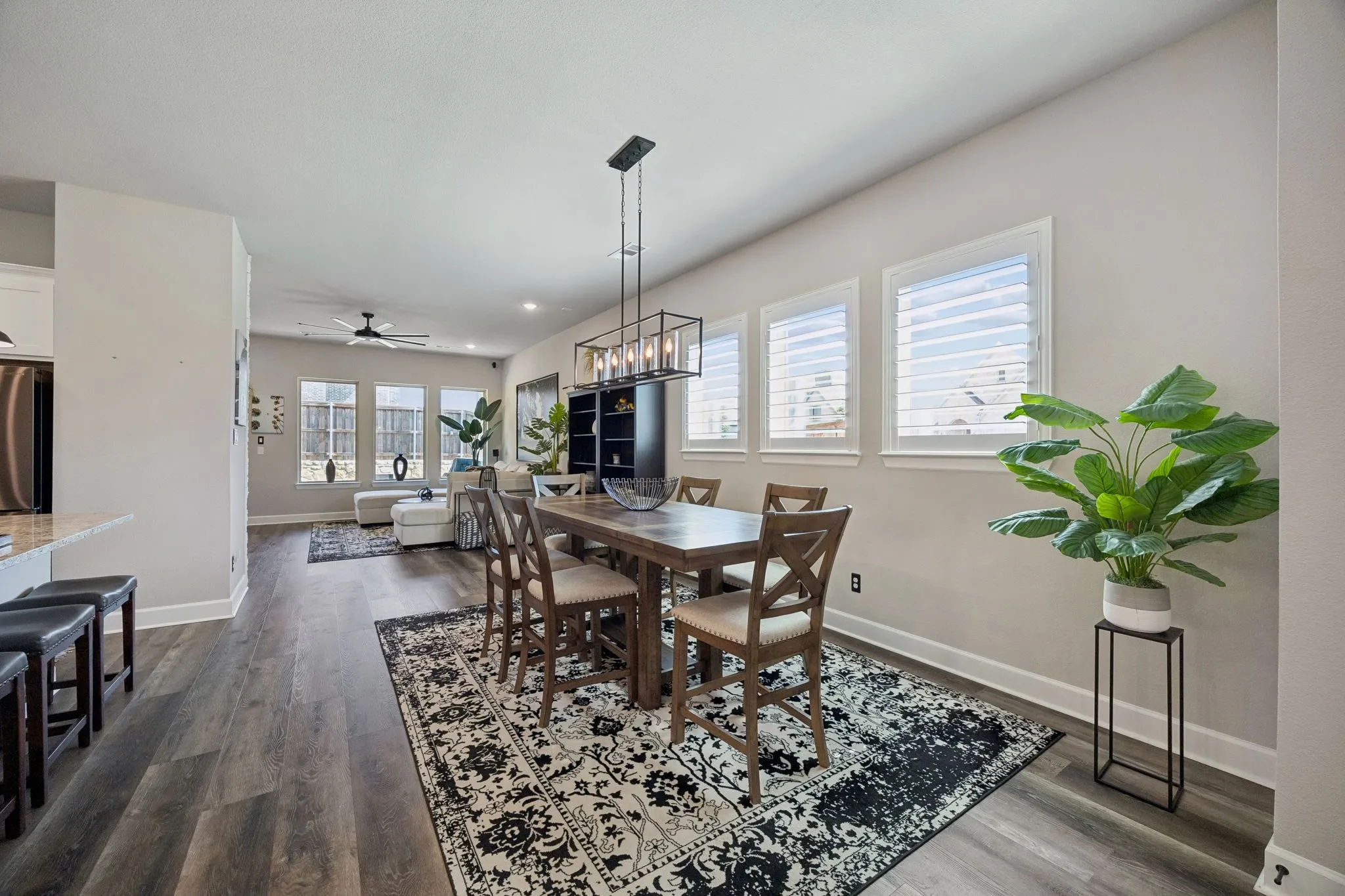 Single Family Residence For Sale in Denton County , 360 Foxthorne Way, Little Elm, Texas 75068, 3 Bedroom, 2 Bathroom, 2 Garage spaces, 2,200 Sqft, built in 2022, mls#21380638, Real Estate Agent in Little Elm, Homes For Sale in Denton county, Homes For Sale in Little Elm, Realtor in Little Elm Texas, Real Estate Brokerage Independent Realty Texas, Luminita Cordes Realtor