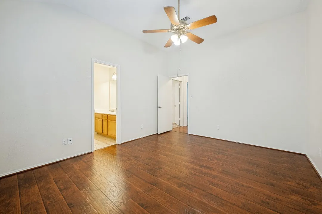 Single Family Residence For Rent in Tarrant County , 3625 Garden Springs Drive, Fort Worth, Texas 76123, 3 Bedroom, 2 Bathroom, 2 Garage spaces, 1,345 Sqft, built in 1994, mls#21386156, Real Estate Agent in Fort Worth, Homes For Rent in Tarrant county, Homes For Rent in Fort Worth, Realtor in Fort Worth Texas, Real Estate Brokerage Independent Realty Texas, Luminita Cordes Realtor