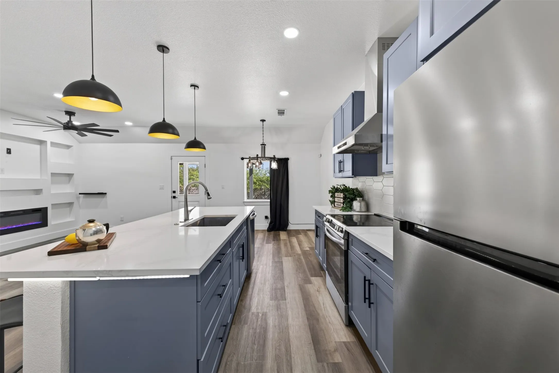 This home is easy to entertain in.  You can be in the kitchen and be a part of the gathering.