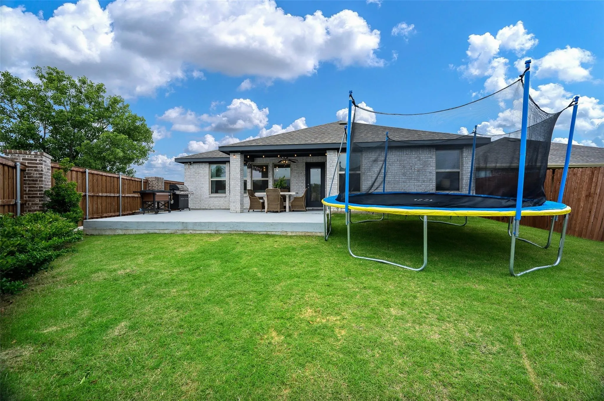 Single Family Residence For Rent in Collin County , 3802 Dogwood Road, Melissa, Texas 75454, 4 Bedroom, 2 Bathroom, 2 Garage spaces, 1,937 Sqft, built in 2020, mls#21390288, Real Estate Agent in Melissa, Homes For Rent in Collin county, Homes For Rent in Melissa, Realtor in Melissa Texas, Real Estate Brokerage Independent Realty Texas, Luminita Cordes Realtor