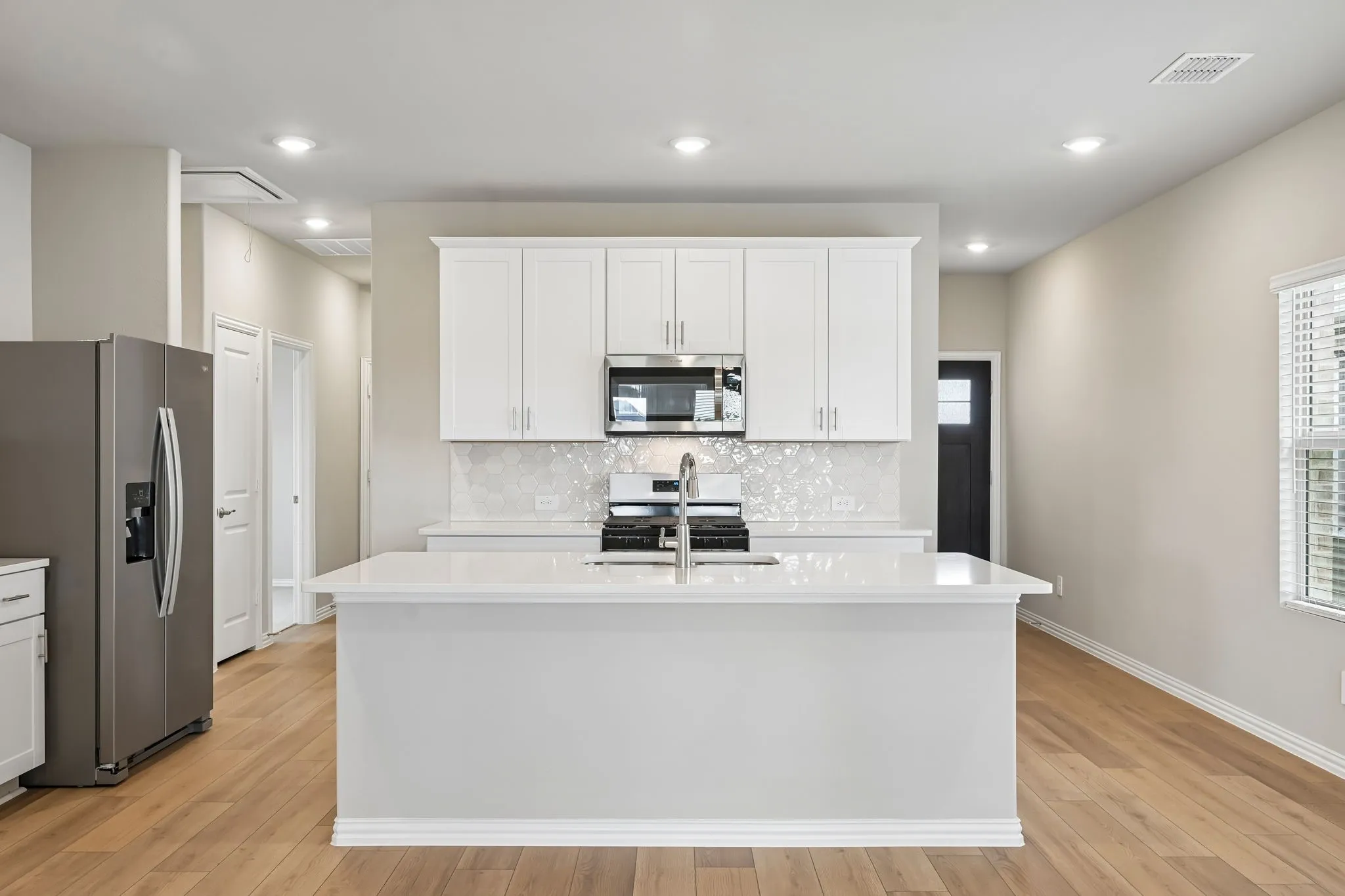 Photo is not of the actual home, but is an inspirational photo of builder’s model home and may depict options, furnishings, and/or decorator features that are not included.