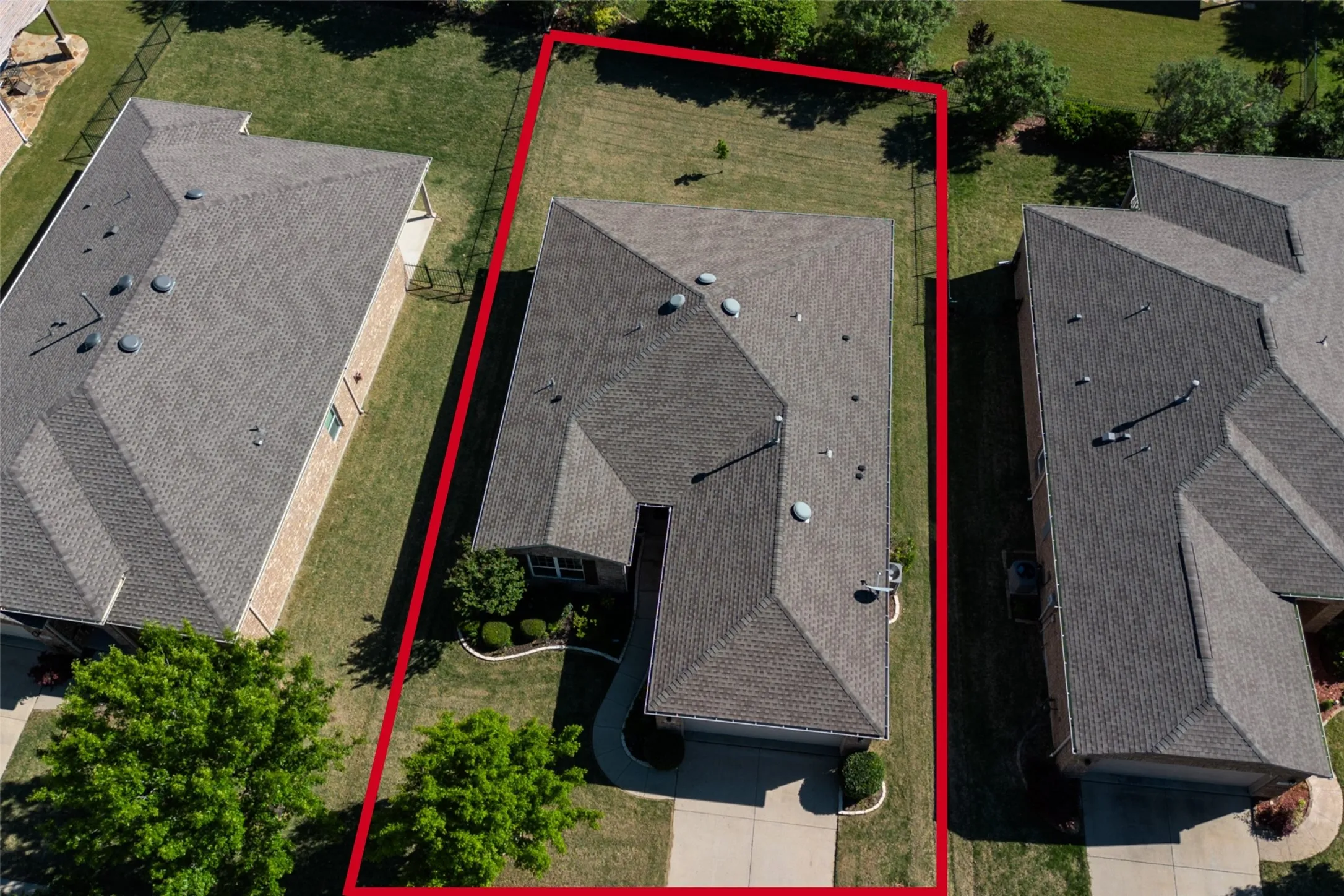 Large and Quiet Yard - Boundaries Approximate