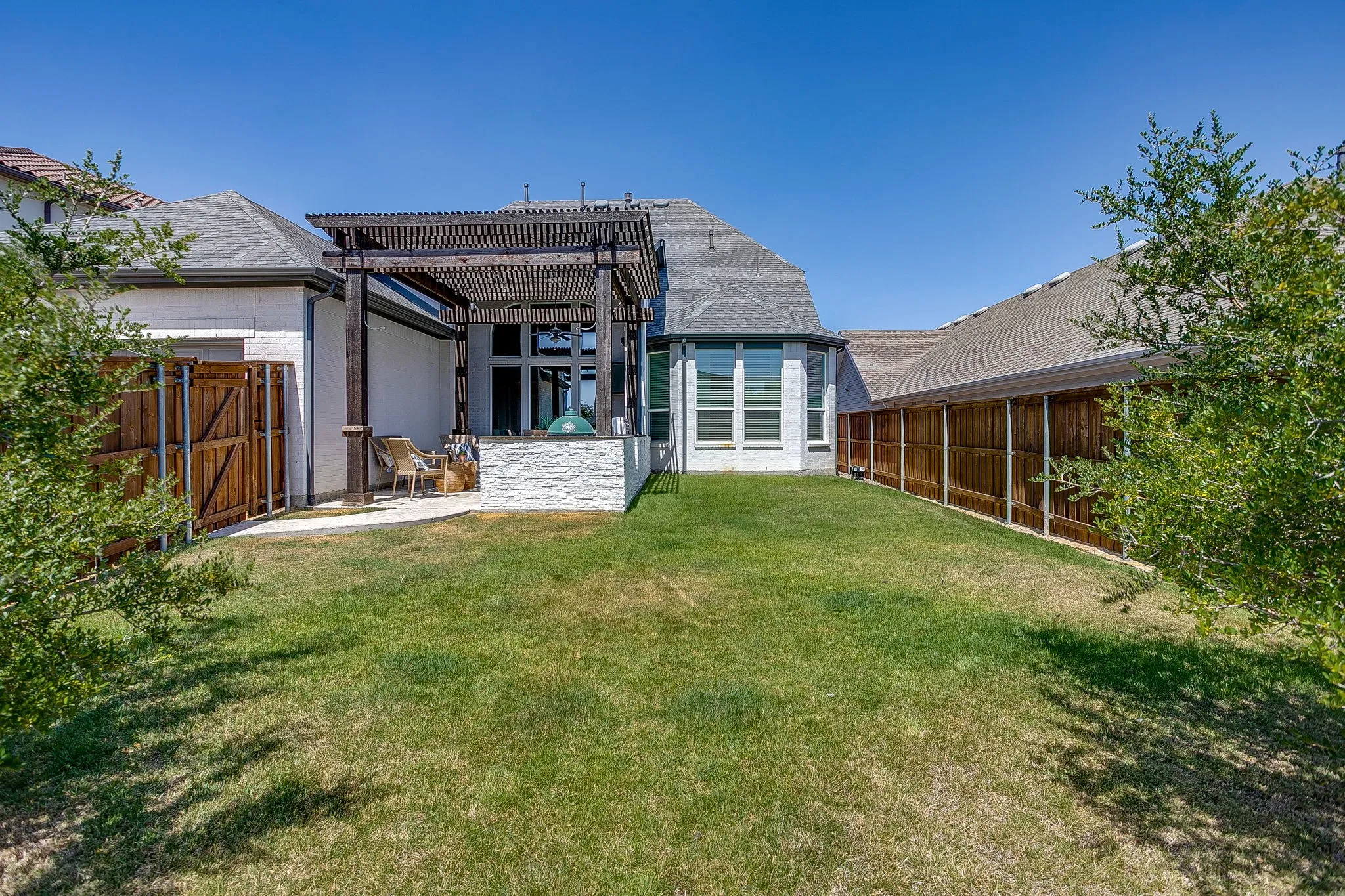 Single Family Residence For Sale in Parker County , 13821 Parkline Way, Fort Worth, Texas 76008, 4 Bedroom, 4 Bathroom, 2 Garage spaces, 3,801 Sqft, built in 2017, mls#21383201, Real Estate Agent in Fort Worth, Homes For Sale in Parker county, Homes For Sale in Fort Worth, Realtor in Fort Worth Texas, Real Estate Brokerage Independent Realty Texas, Luminita Cordes Realtor