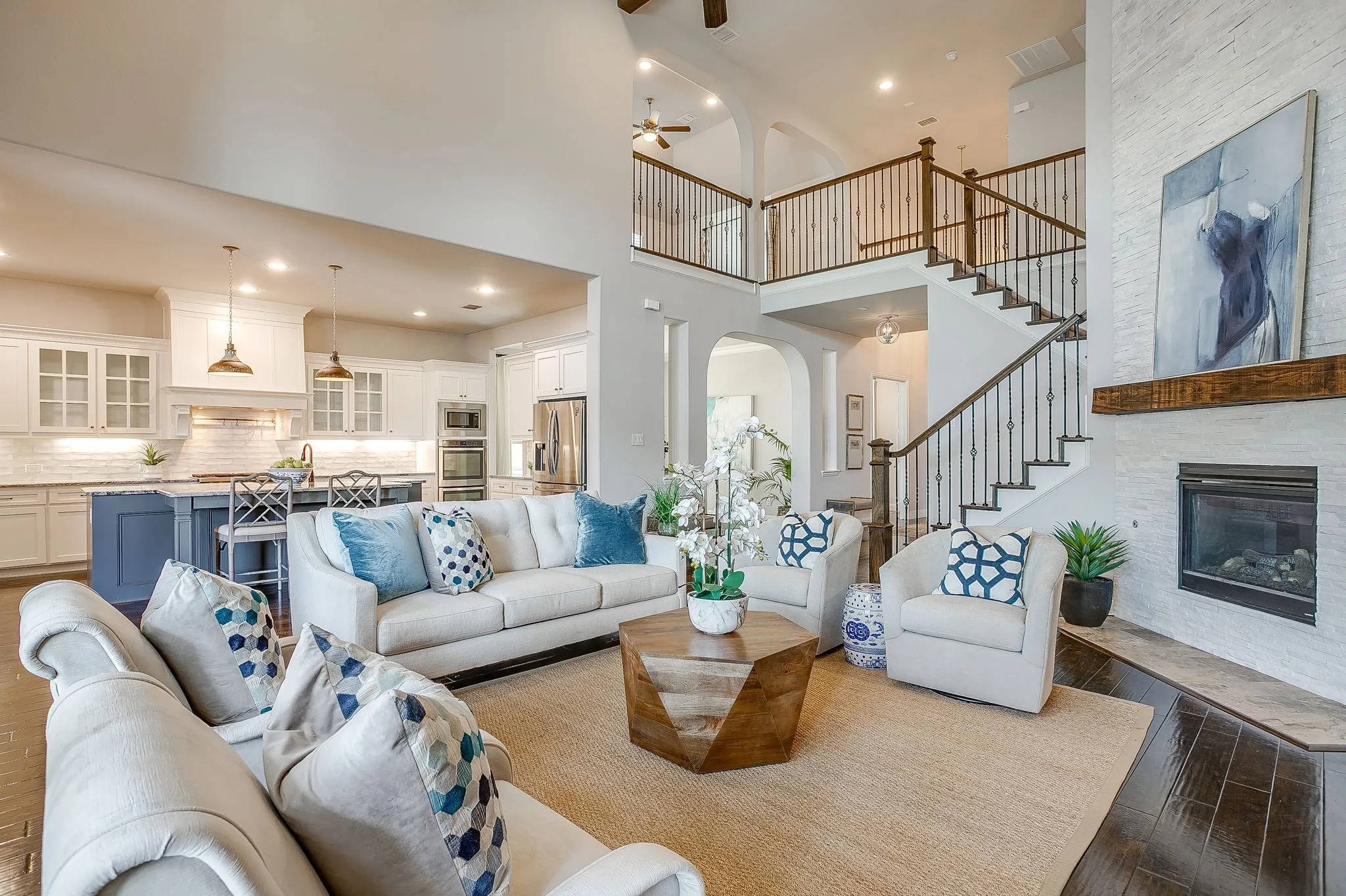 Single Family Residence For Sale in Parker County , 13821 Parkline Way, Fort Worth, Texas 76008, 4 Bedroom, 4 Bathroom, 2 Garage spaces, 3,801 Sqft, built in 2017, mls#21383201, Real Estate Agent in Fort Worth, Homes For Sale in Parker county, Homes For Sale in Fort Worth, Realtor in Fort Worth Texas, Real Estate Brokerage Independent Realty Texas, Luminita Cordes Realtor