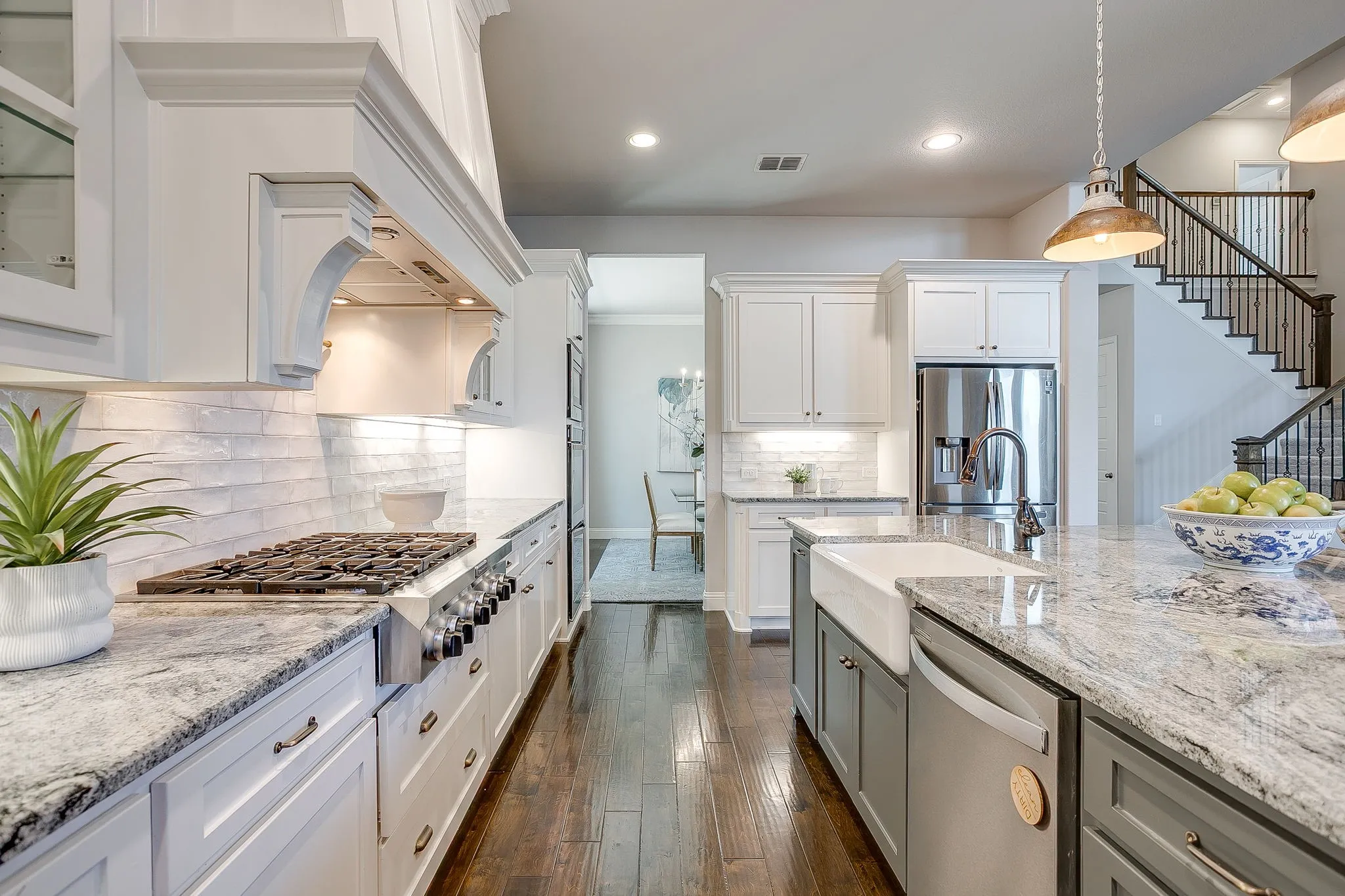 Single Family Residence For Sale in Parker County , 13821 Parkline Way, Fort Worth, Texas 76008, 4 Bedroom, 4 Bathroom, 2 Garage spaces, 3,801 Sqft, built in 2017, mls#21383201, Real Estate Agent in Fort Worth, Homes For Sale in Parker county, Homes For Sale in Fort Worth, Realtor in Fort Worth Texas, Real Estate Brokerage Independent Realty Texas, Luminita Cordes Realtor