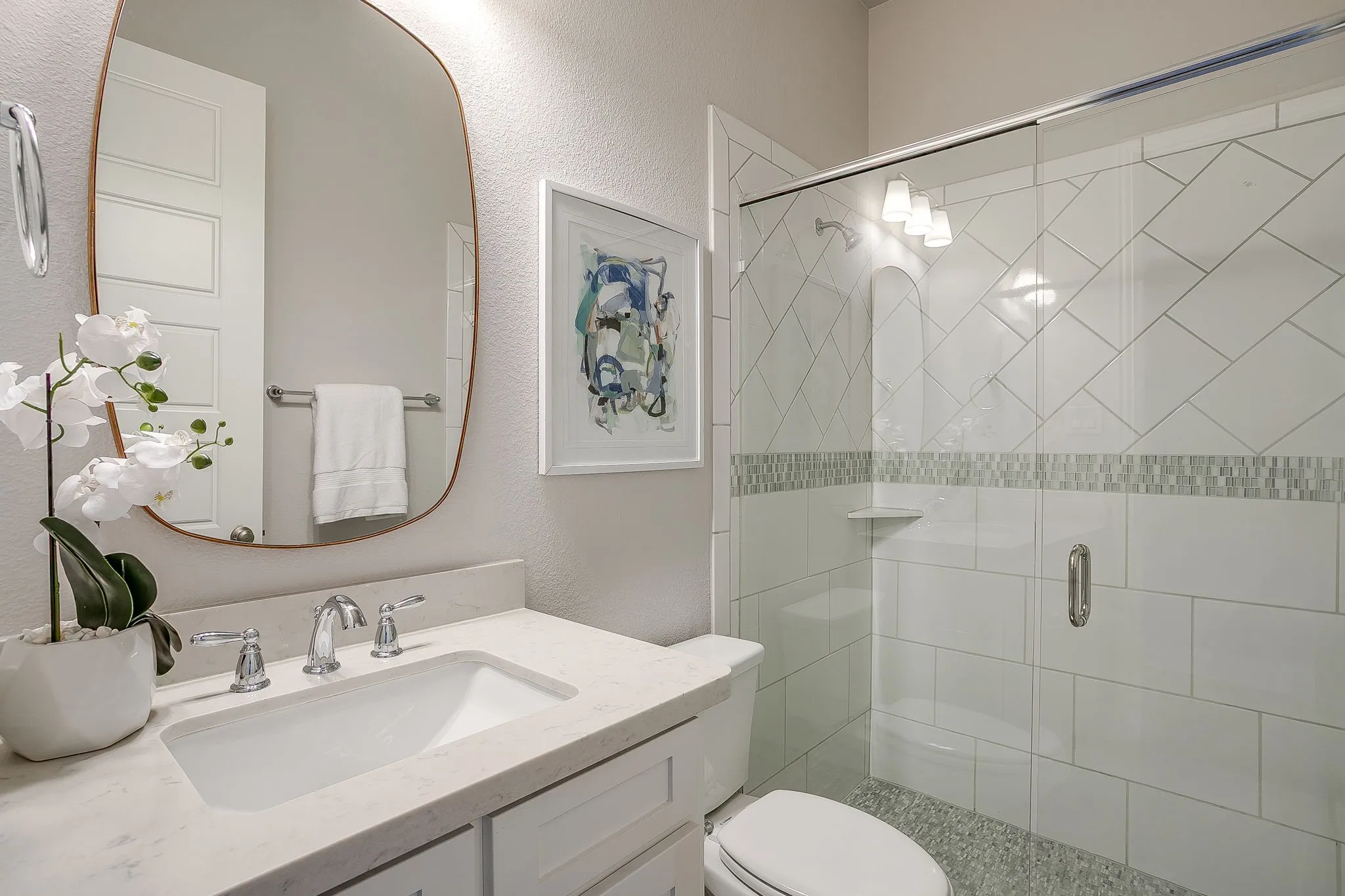 Single Family Residence For Sale in Parker County , 13821 Parkline Way, Fort Worth, Texas 76008, 4 Bedroom, 4 Bathroom, 2 Garage spaces, 3,801 Sqft, built in 2017, mls#21383201, Real Estate Agent in Fort Worth, Homes For Sale in Parker county, Homes For Sale in Fort Worth, Realtor in Fort Worth Texas, Real Estate Brokerage Independent Realty Texas, Luminita Cordes Realtor