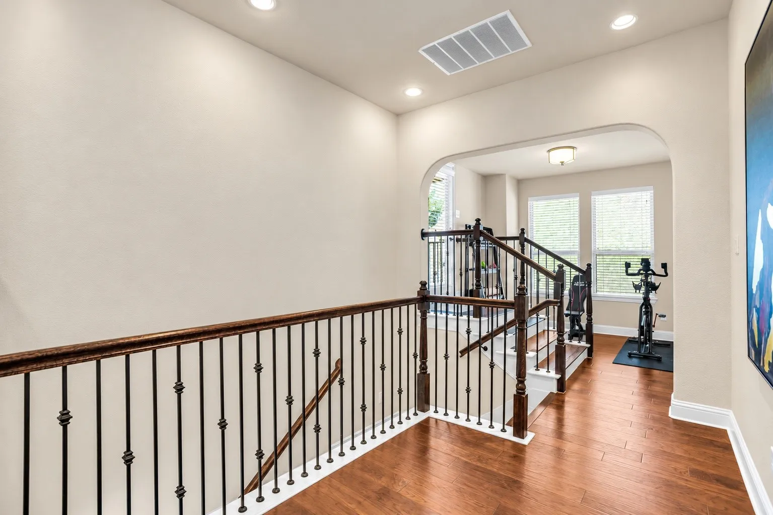 Single Family Residence For Sale in Collin County , 1859 Wood Duck Lane, Allen, Texas 75013, 4 Bedroom, 4 Bathroom, 3 Garage spaces, 3,164 Sqft, built in 2015, mls#21388416, Real Estate Agent in Allen, Homes For Sale in Collin county, Homes For Sale in Allen, Realtor in Allen Texas, Real Estate Brokerage Independent Realty Texas, Luminita Cordes Realtor