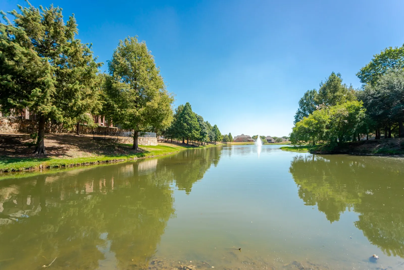 Single Family Residence For Sale in Collin County , 1859 Wood Duck Lane, Allen, Texas 75013, 4 Bedroom, 4 Bathroom, 3 Garage spaces, 3,164 Sqft, built in 2015, mls#21388416, Real Estate Agent in Allen, Homes For Sale in Collin county, Homes For Sale in Allen, Realtor in Allen Texas, Real Estate Brokerage Independent Realty Texas, Luminita Cordes Realtor