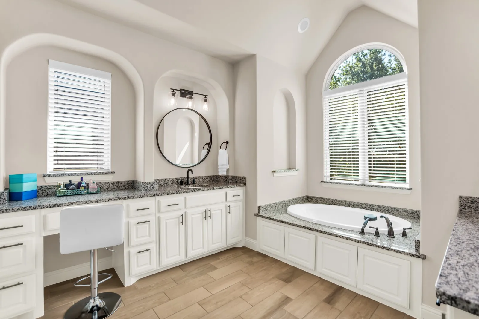 Single Family Residence For Sale in Collin County , 1859 Wood Duck Lane, Allen, Texas 75013, 4 Bedroom, 4 Bathroom, 3 Garage spaces, 3,164 Sqft, built in 2015, mls#21388416, Real Estate Agent in Allen, Homes For Sale in Collin county, Homes For Sale in Allen, Realtor in Allen Texas, Real Estate Brokerage Independent Realty Texas, Luminita Cordes Realtor