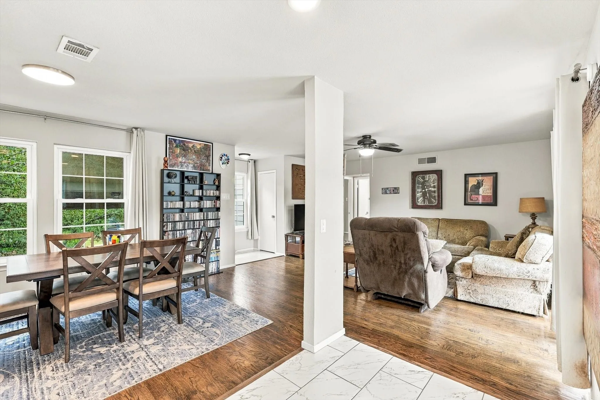 Condominium For Sale in Dallas County , 5335 Bent Tree Forest Drive 216, Dallas, Texas 75248, 2 Bedroom, 2 Bathroom, Garage spaces, 1,137 Sqft, built in 1981, mls#21389283, Real Estate Agent in Dallas, Homes For Sale in Dallas county, Homes For Sale in Dallas, Realtor in Dallas Texas, Real Estate Brokerage Independent Realty Texas, Luminita Cordes Realtor