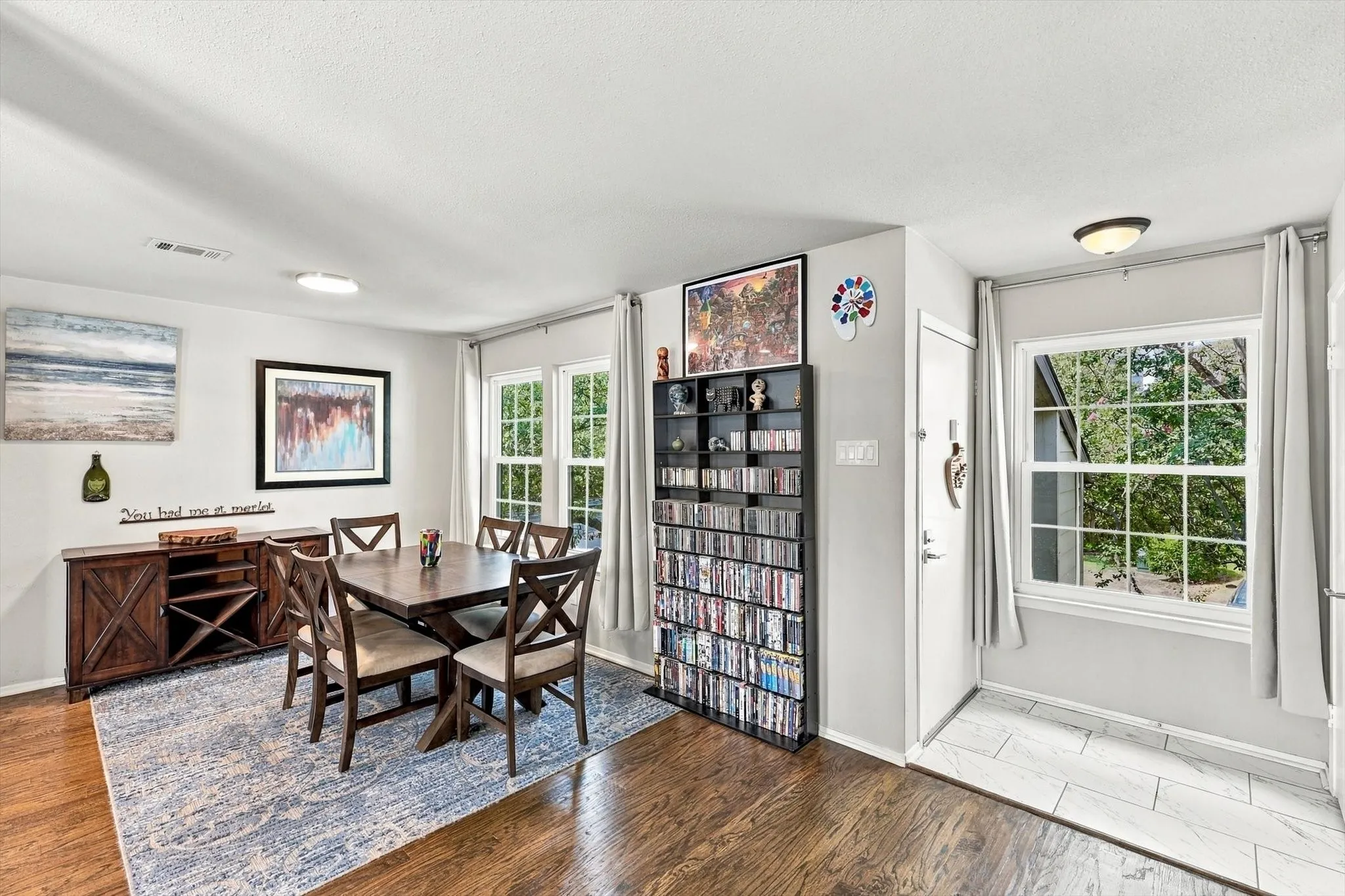 Condominium For Sale in Dallas County , 5335 Bent Tree Forest Drive 216, Dallas, Texas 75248, 2 Bedroom, 2 Bathroom, Garage spaces, 1,137 Sqft, built in 1981, mls#21389283, Real Estate Agent in Dallas, Homes For Sale in Dallas county, Homes For Sale in Dallas, Realtor in Dallas Texas, Real Estate Brokerage Independent Realty Texas, Luminita Cordes Realtor
