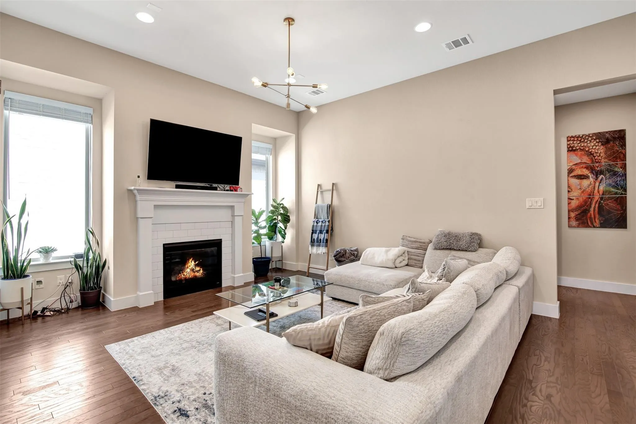 Single Family Residence For Rent in Collin County , 1026 Billy Lane, Allen, Texas 75013, 3 Bedroom, 3 Bathroom, 2 Garage spaces, 2,407 Sqft, built in 2019, mls#21389899, Real Estate Agent in Allen, Homes For Rent in Collin county, Homes For Rent in Allen, Realtor in Allen Texas, Real Estate Brokerage Independent Realty Texas, Luminita Cordes Realtor