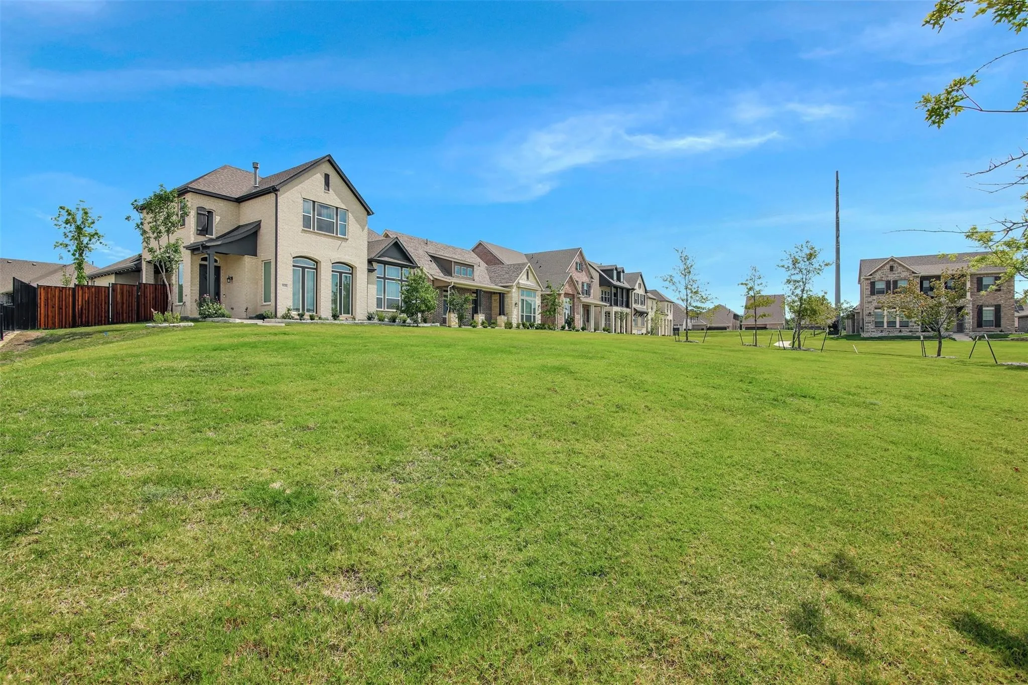 Single Family Residence For Rent in Collin County , 1026 Billy Lane, Allen, Texas 75013, 3 Bedroom, 3 Bathroom, 2 Garage spaces, 2,407 Sqft, built in 2019, mls#21389899, Real Estate Agent in Allen, Homes For Rent in Collin county, Homes For Rent in Allen, Realtor in Allen Texas, Real Estate Brokerage Independent Realty Texas, Luminita Cordes Realtor