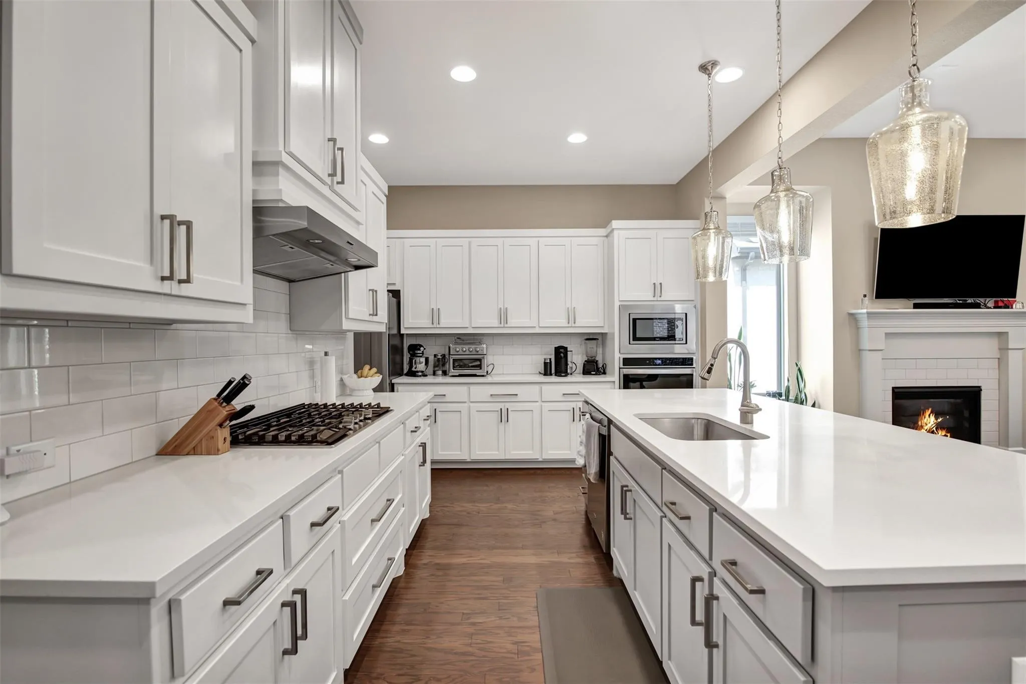 Single Family Residence For Rent in Collin County , 1026 Billy Lane, Allen, Texas 75013, 3 Bedroom, 3 Bathroom, 2 Garage spaces, 2,407 Sqft, built in 2019, mls#21389899, Real Estate Agent in Allen, Homes For Rent in Collin county, Homes For Rent in Allen, Realtor in Allen Texas, Real Estate Brokerage Independent Realty Texas, Luminita Cordes Realtor