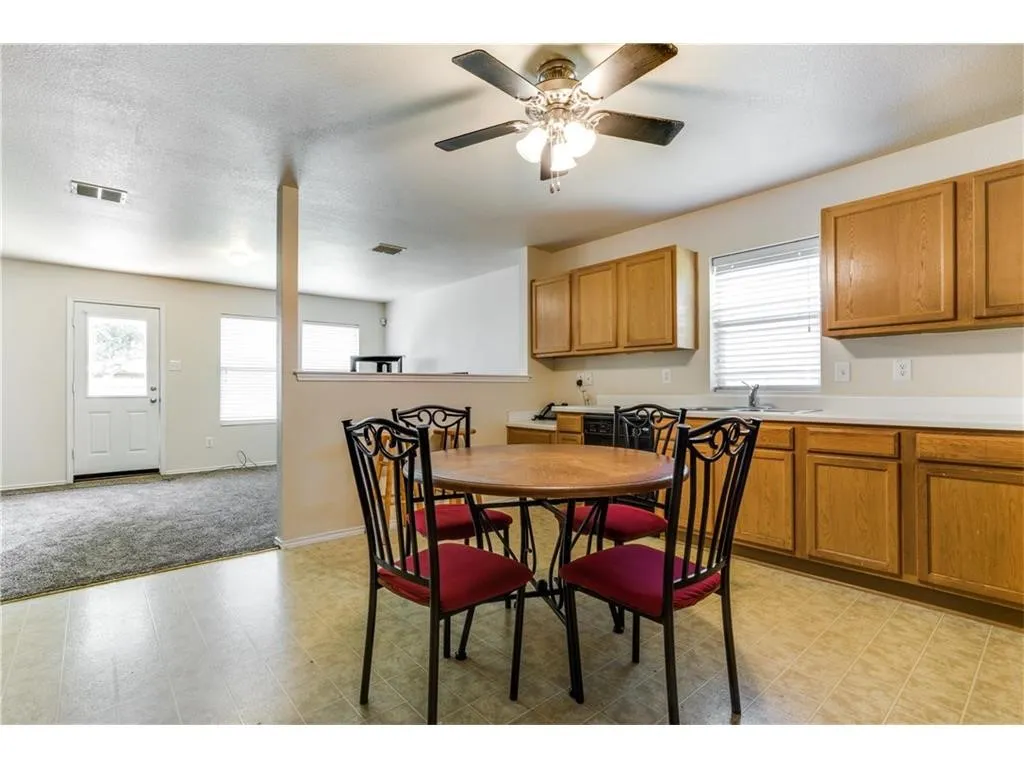 Single Family Residence For Sale in Tarrant County , 4313 Kyleigh Drive, Fort Worth, Texas 76123, 4 Bedroom, 2 Bathroom, 2 Garage spaces, 2,204 Sqft, built in 2006, mls#21390304, Real Estate Agent in Fort Worth, Homes For Sale in Tarrant county, Homes For Sale in Fort Worth, Realtor in Fort Worth Texas, Real Estate Brokerage Independent Realty Texas, Luminita Cordes Realtor