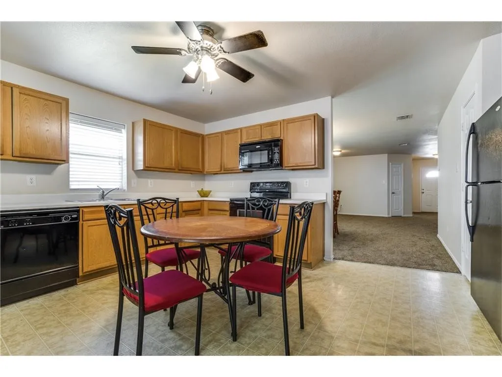Single Family Residence For Sale in Tarrant County , 4313 Kyleigh Drive, Fort Worth, Texas 76123, 4 Bedroom, 2 Bathroom, 2 Garage spaces, 2,204 Sqft, built in 2006, mls#21390304, Real Estate Agent in Fort Worth, Homes For Sale in Tarrant county, Homes For Sale in Fort Worth, Realtor in Fort Worth Texas, Real Estate Brokerage Independent Realty Texas, Luminita Cordes Realtor