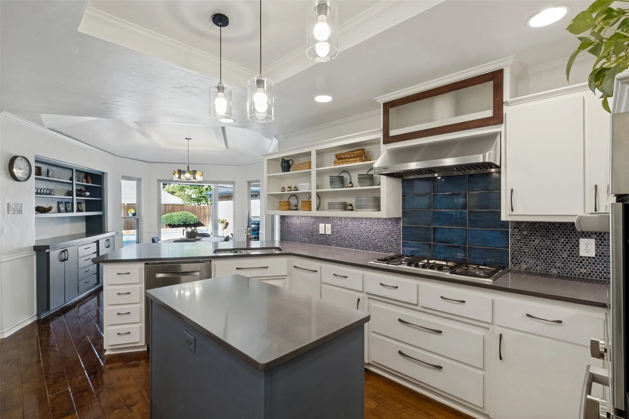 Single Family Residence For Sale in Dallas County , 16308 Fallkirk Drive, Dallas, Texas 75248, 4 Bedroom, 3 Bathroom, 2 Garage spaces, 3,221 Sqft, built in 1976, mls#21387950, Real Estate Agent in Dallas, Homes For Sale in Dallas county, Homes For Sale in Dallas, Realtor in Dallas Texas, Real Estate Brokerage Independent Realty Texas, Luminita Cordes Realtor