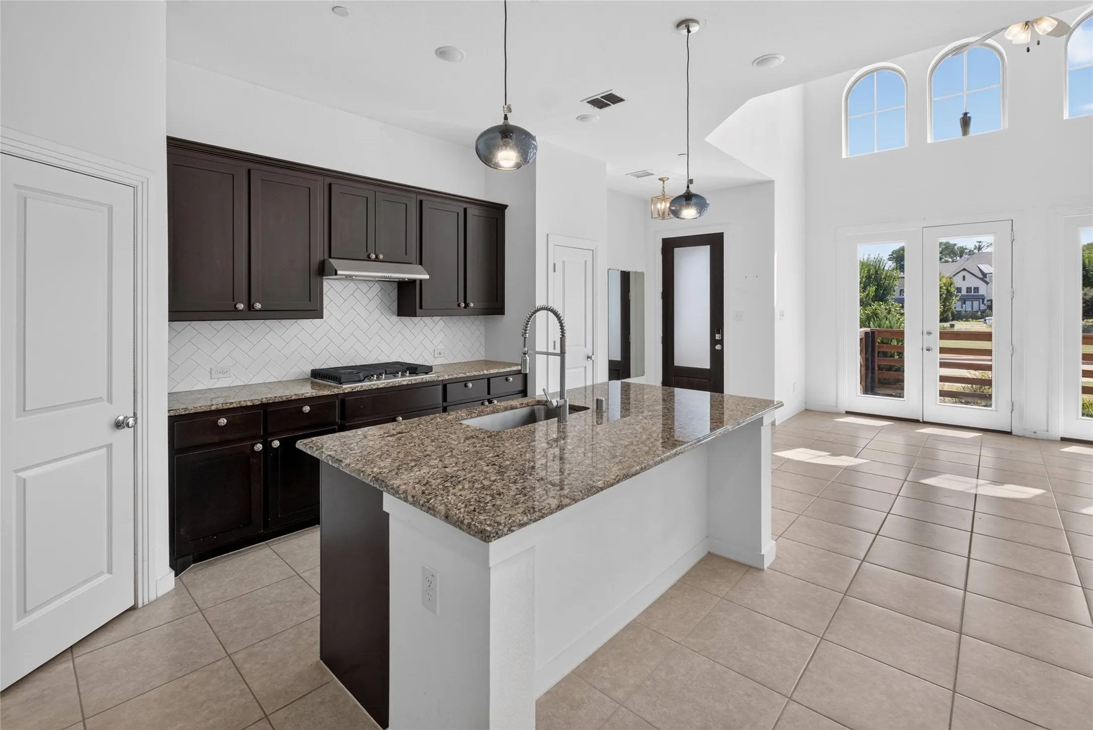 Townhouse For Rent in Collin County , 309 Sugarmaple Lane, Mc Kinney, Texas 75071, 3 Bedroom, 3 Bathroom, 2 Garage spaces, 1,819 Sqft, built in 2022, mls#21390291, Real Estate Agent in Mc Kinney, Homes For Rent in Collin county, Homes For Rent in Mc Kinney, Realtor in Mc Kinney Texas, Real Estate Brokerage Independent Realty Texas, Luminita Cordes Realtor