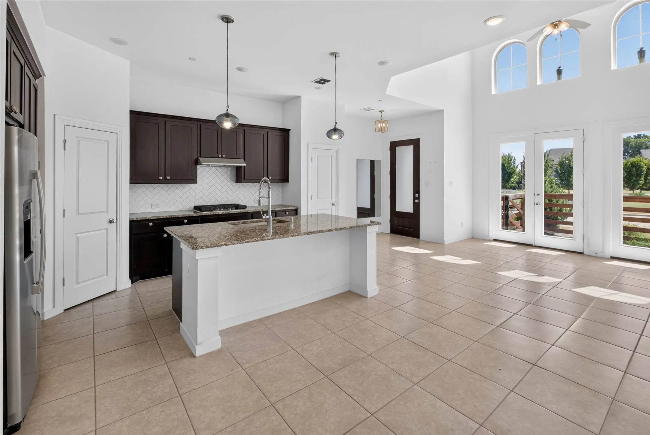 Townhouse For Rent in Collin County , 309 Sugarmaple Lane, Mc Kinney, Texas 75071, 3 Bedroom, 3 Bathroom, 2 Garage spaces, 1,819 Sqft, built in 2022, mls#21390291, Real Estate Agent in Mc Kinney, Homes For Rent in Collin county, Homes For Rent in Mc Kinney, Realtor in Mc Kinney Texas, Real Estate Brokerage Independent Realty Texas, Luminita Cordes Realtor