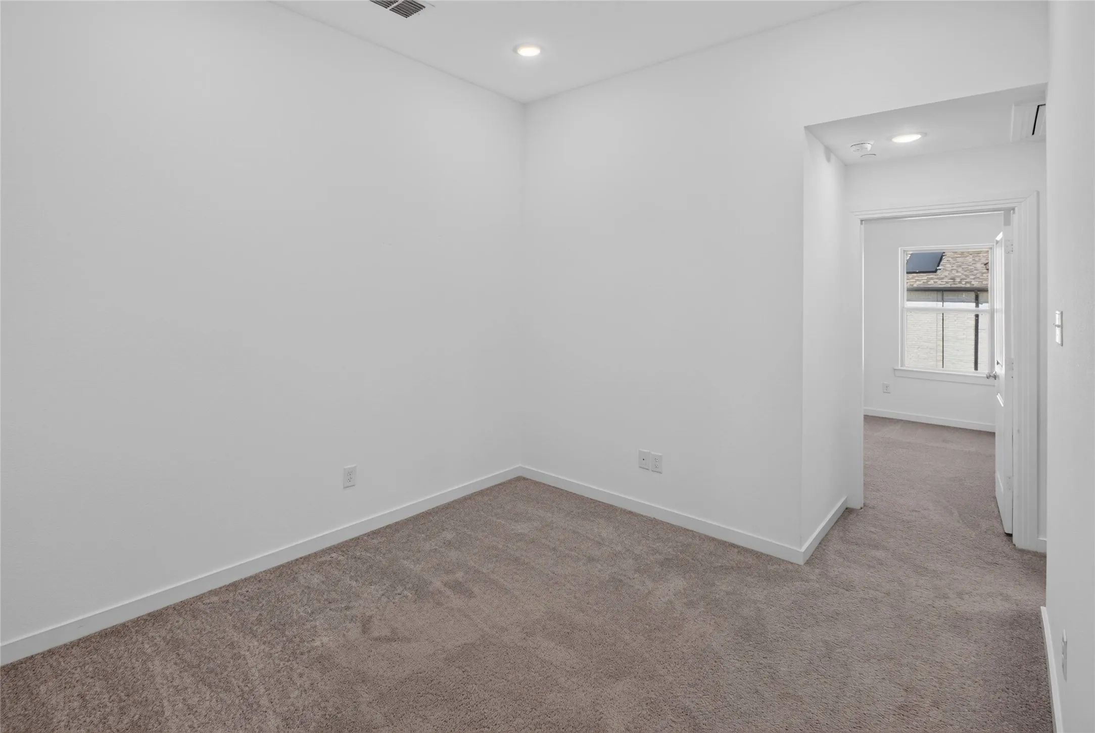Townhouse For Rent in Collin County , 309 Sugarmaple Lane, Mc Kinney, Texas 75071, 3 Bedroom, 3 Bathroom, 2 Garage spaces, 1,819 Sqft, built in 2022, mls#21390291, Real Estate Agent in Mc Kinney, Homes For Rent in Collin county, Homes For Rent in Mc Kinney, Realtor in Mc Kinney Texas, Real Estate Brokerage Independent Realty Texas, Luminita Cordes Realtor