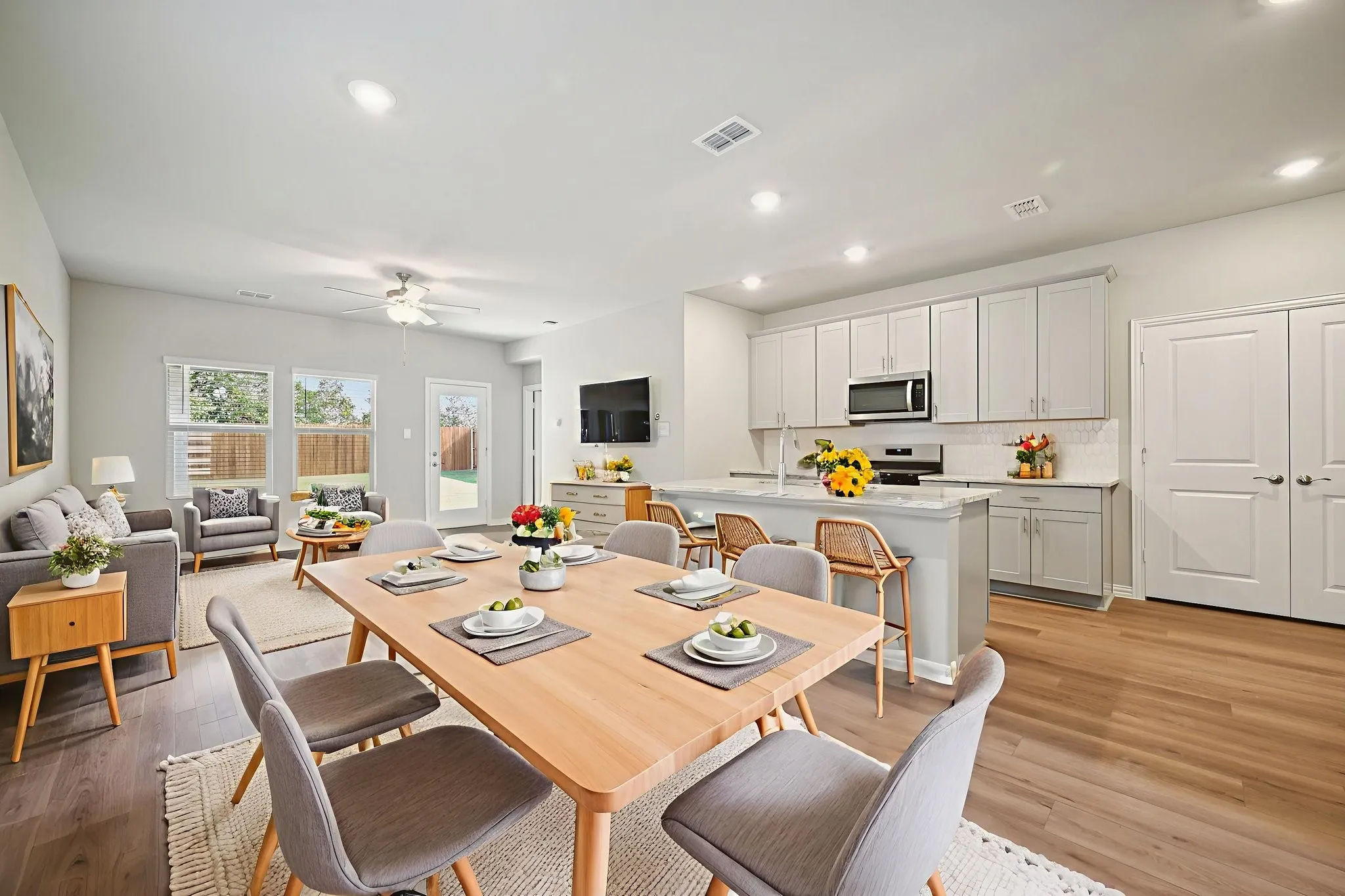 Photo is not of the actual home, but is an inspirational photo of builder’s model home and may depict options, furnishings, and/or decorator features that are not included.
