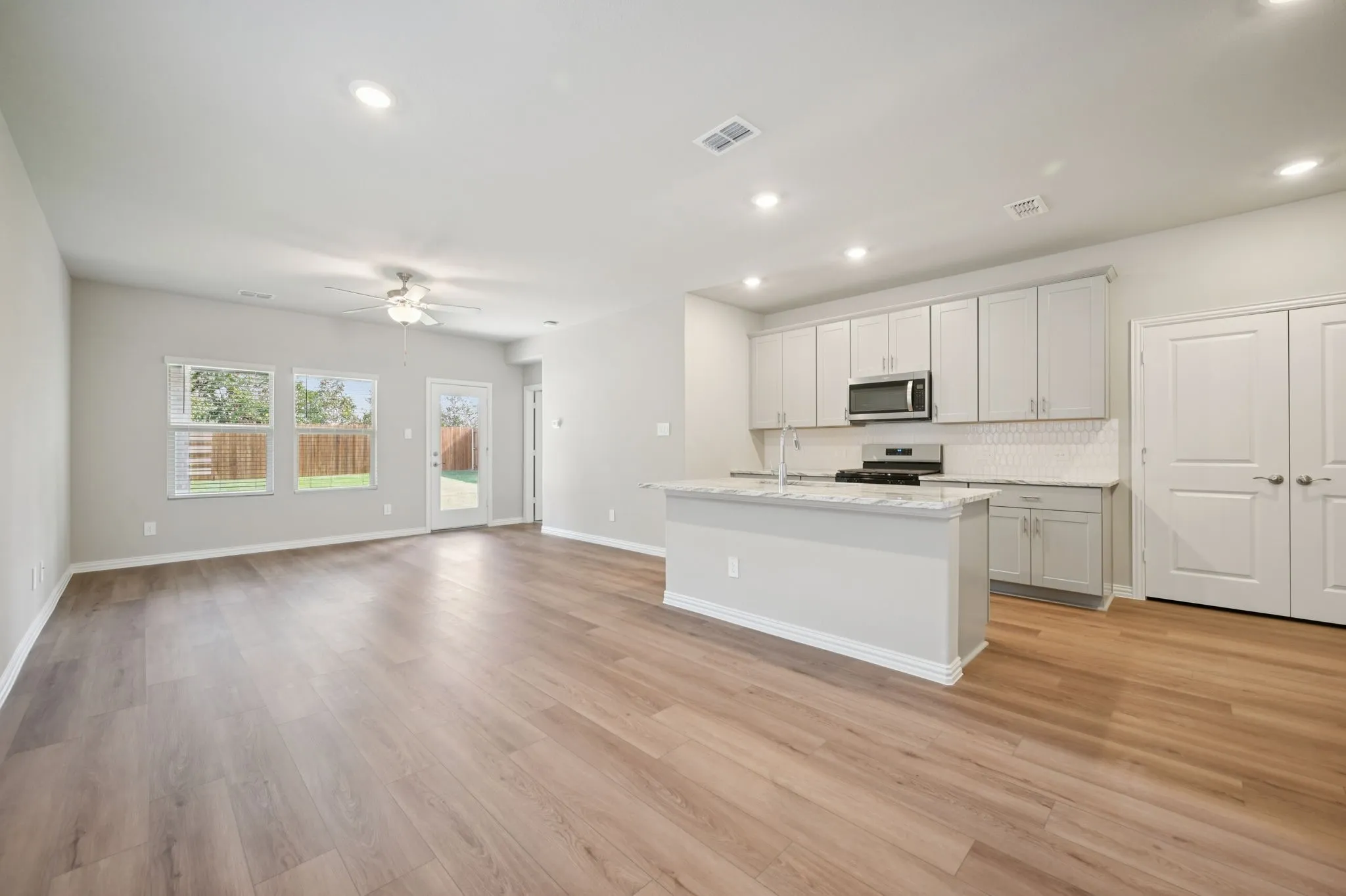 Single Family Residence For Sale in Collin County , 213 Winchester Hill Lane, Princeton, Texas 75071, 4 Bedroom, 3 Bathroom, 2 Garage spaces, 1,981 Sqft, built in 2026, mls#21390064, Real Estate Agent in Princeton, Homes For Sale in Collin county, Homes For Sale in Princeton, Realtor in Princeton Texas, Real Estate Brokerage Independent Realty Texas, Luminita Cordes Realtor