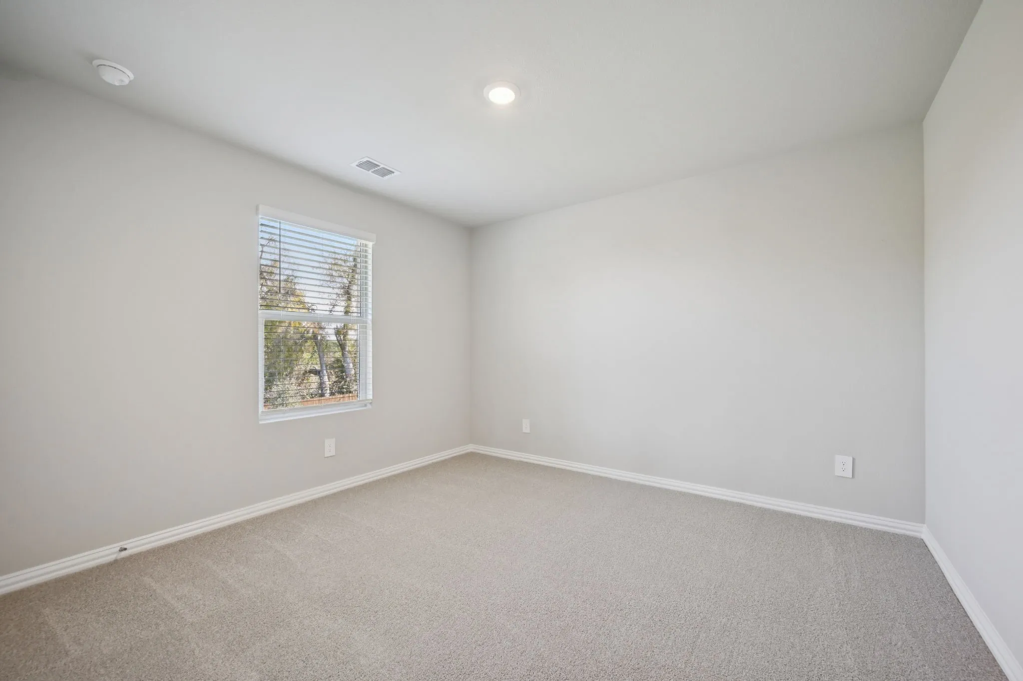 Photo is not of the actual home, but is an inspirational photo of builder’s model home and may depict options, furnishings, and/or decorator features that are not included.