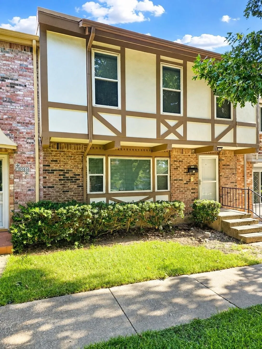 Townhouse For Sale